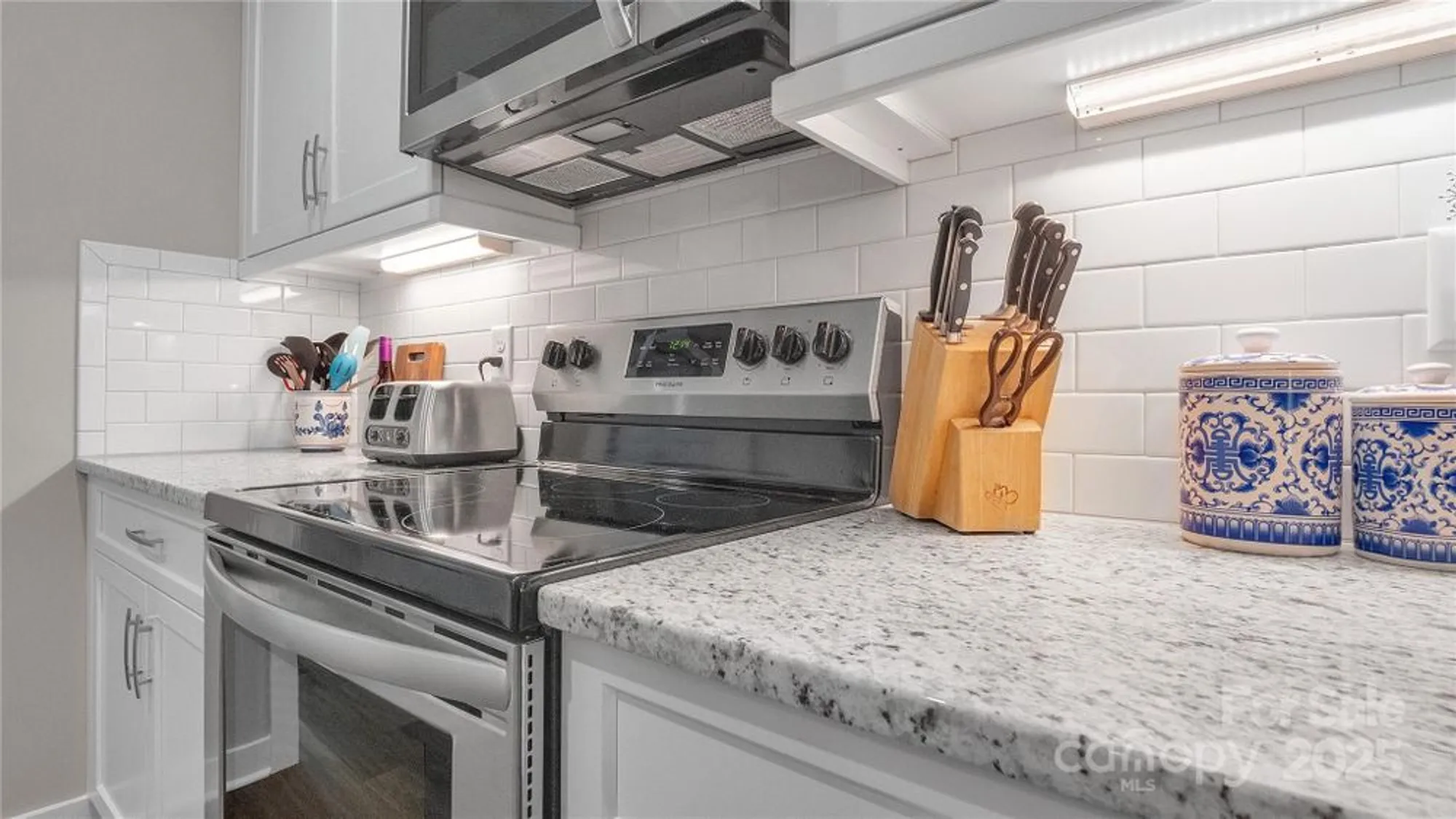 Property Slideshow image 10 of 44 | 1508 28th street ln se, Hickory, NC, 28602