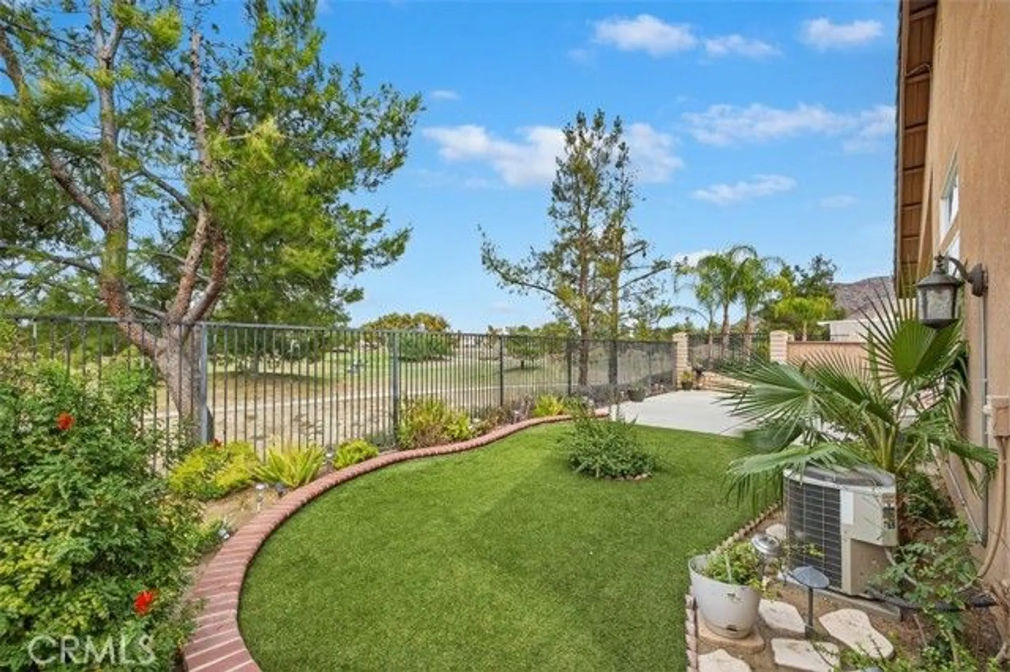 Property Slideshow image 22 of 35 | 28250 grandview dr, Moreno Valley, CA, 92555