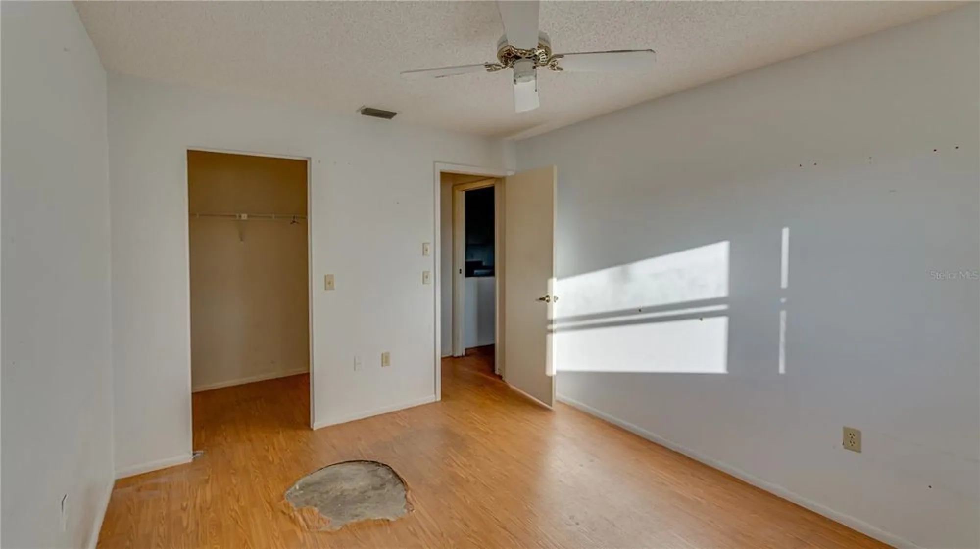 Property Slideshow image 17 of 39 | 10733 fallen leaf ln, Port Richey, FL, 34668