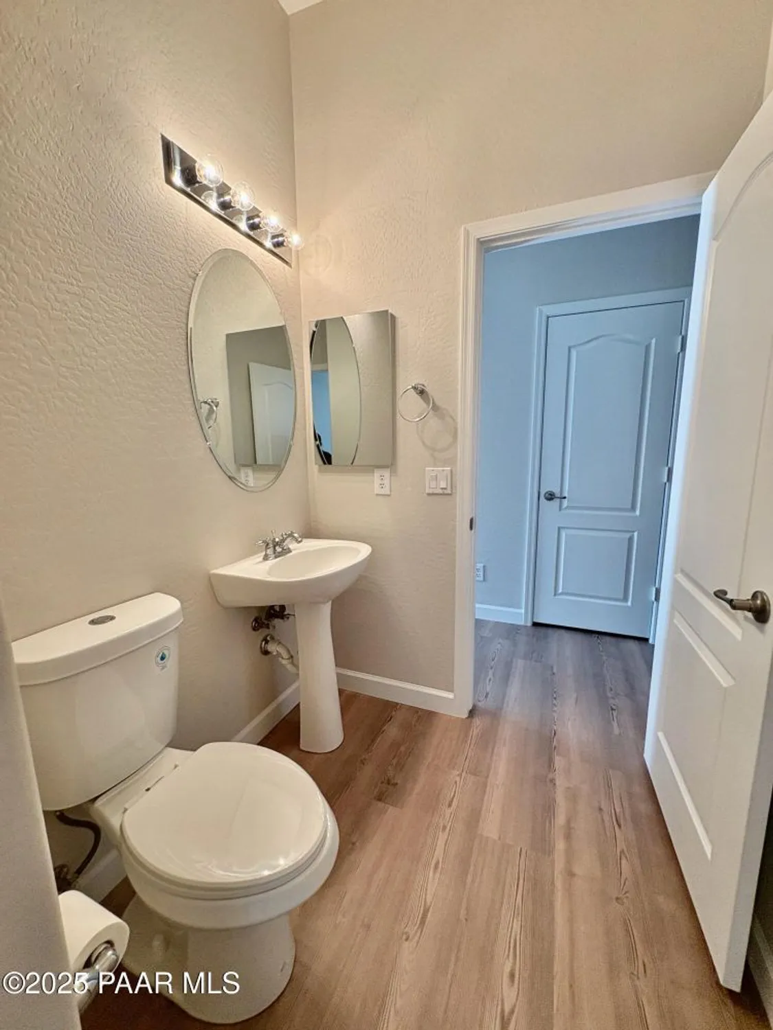 Property Slideshow image 18 of 47 | 7709 e day break cir, Prescott Valley, AZ, 86315