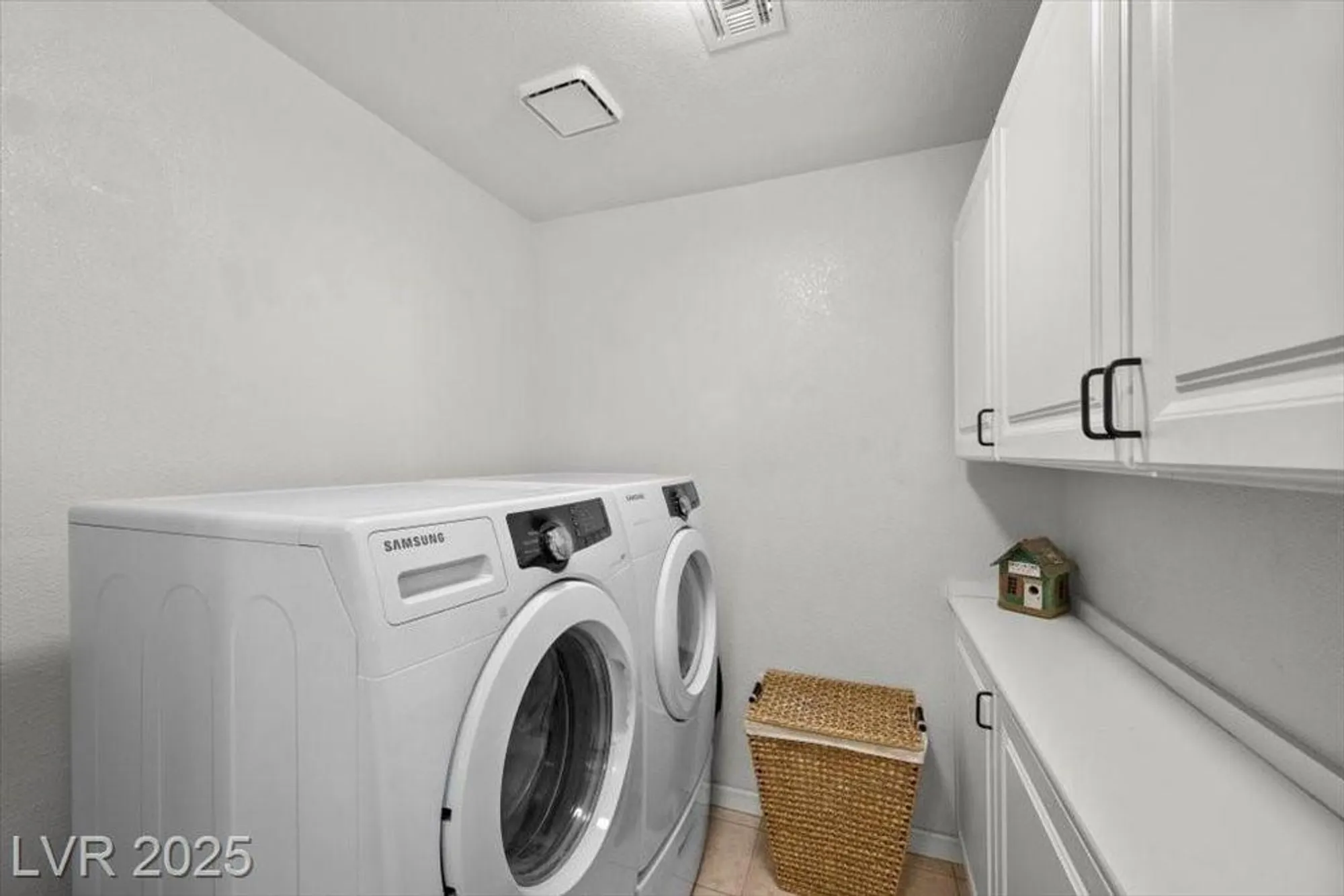 Property Slideshow image 18 of 63 | 4816 fiesta lakes st, Las Vegas, NV, 89130