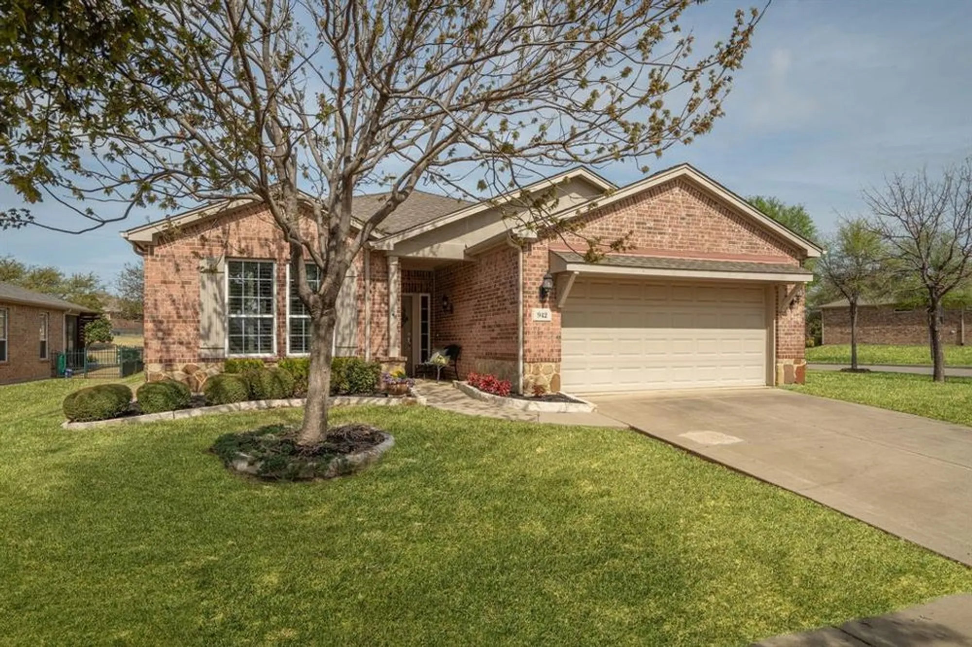 Property Slideshow image 2 of 39 | 942 carrington greens dr, Frisco, TX, 75036