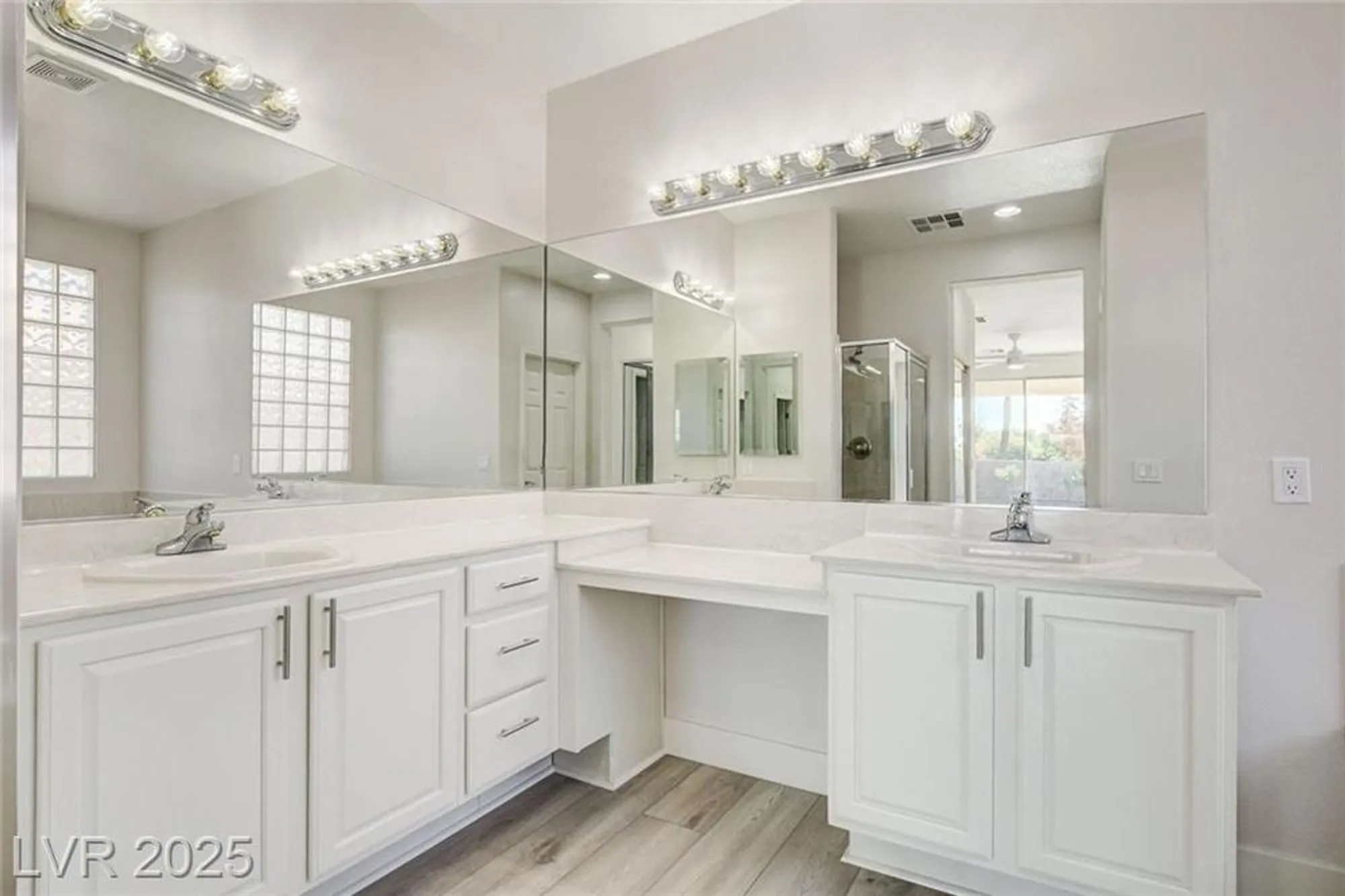 Property Slideshow image 31 of 57 | 10623 riva de fiore ave, Las Vegas, NV, 89135