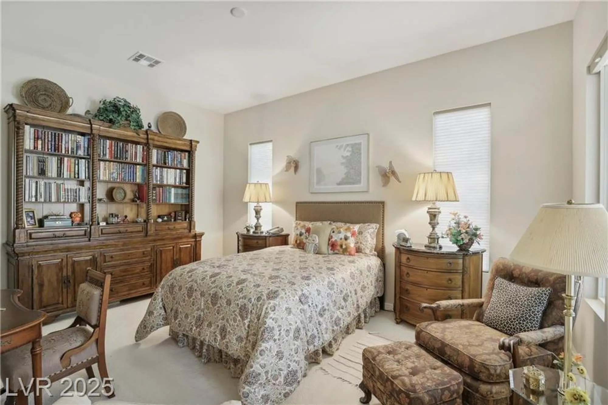 Property Slideshow image 29 of 87 | 10057 regency canyon way, Las Vegas, NV, 89148