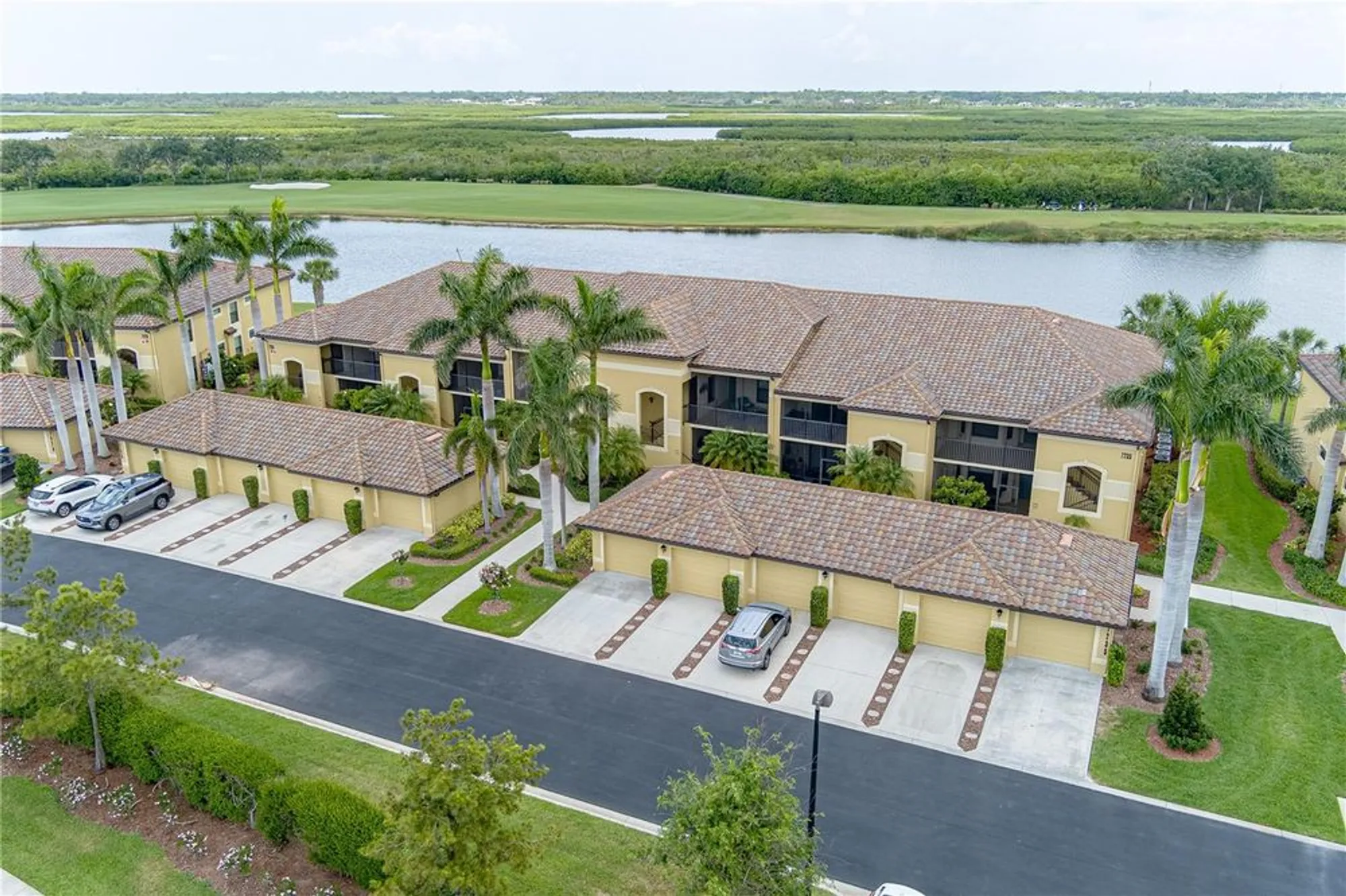Property Slideshow image 1 of 56 | 7235 river hammock dr unit 204, Bradenton, FL, 34212