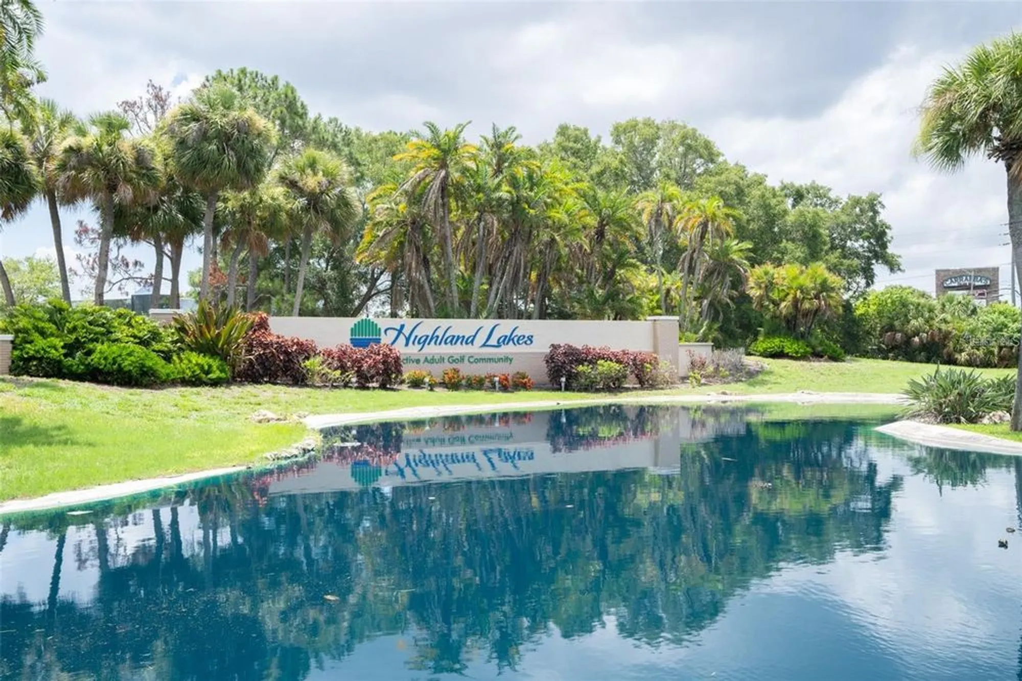 Property Slideshow image 47 of 57 | 3184 brunswick cir, Palm Harbor, FL, 34684