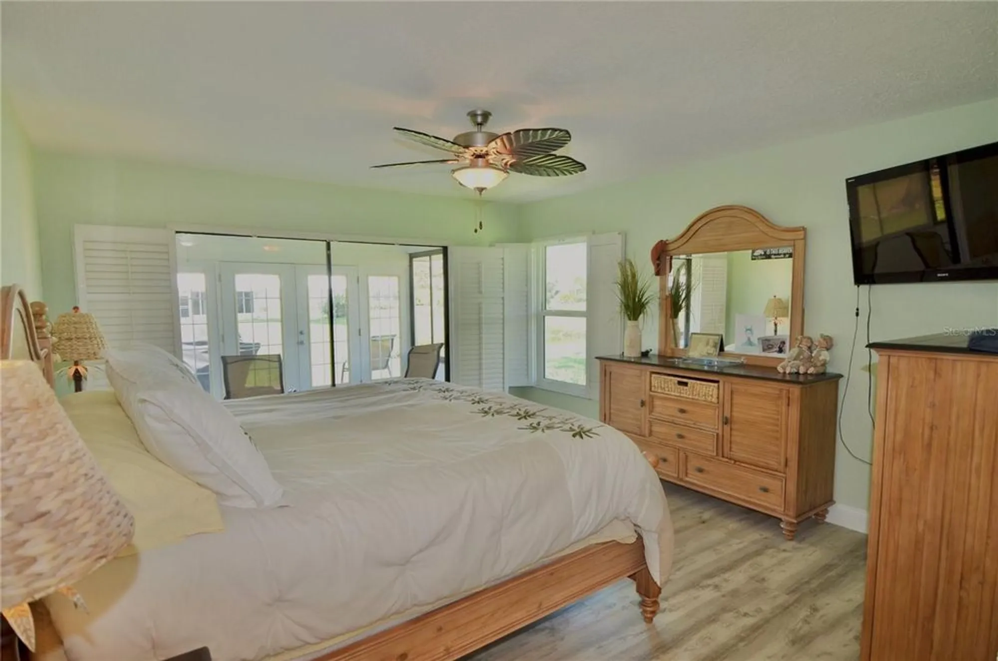 Property Slideshow image 29 of 77 | 611 paget dr, Venice, FL, 34293