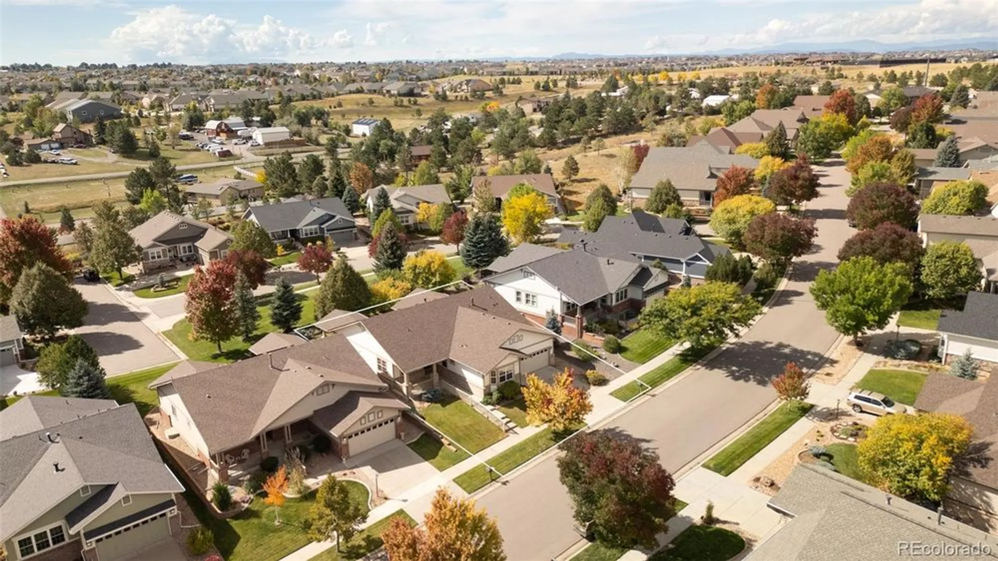 Property Slideshow image 9 of 47 | 23562 e phillips pl, Aurora, CO, 80016