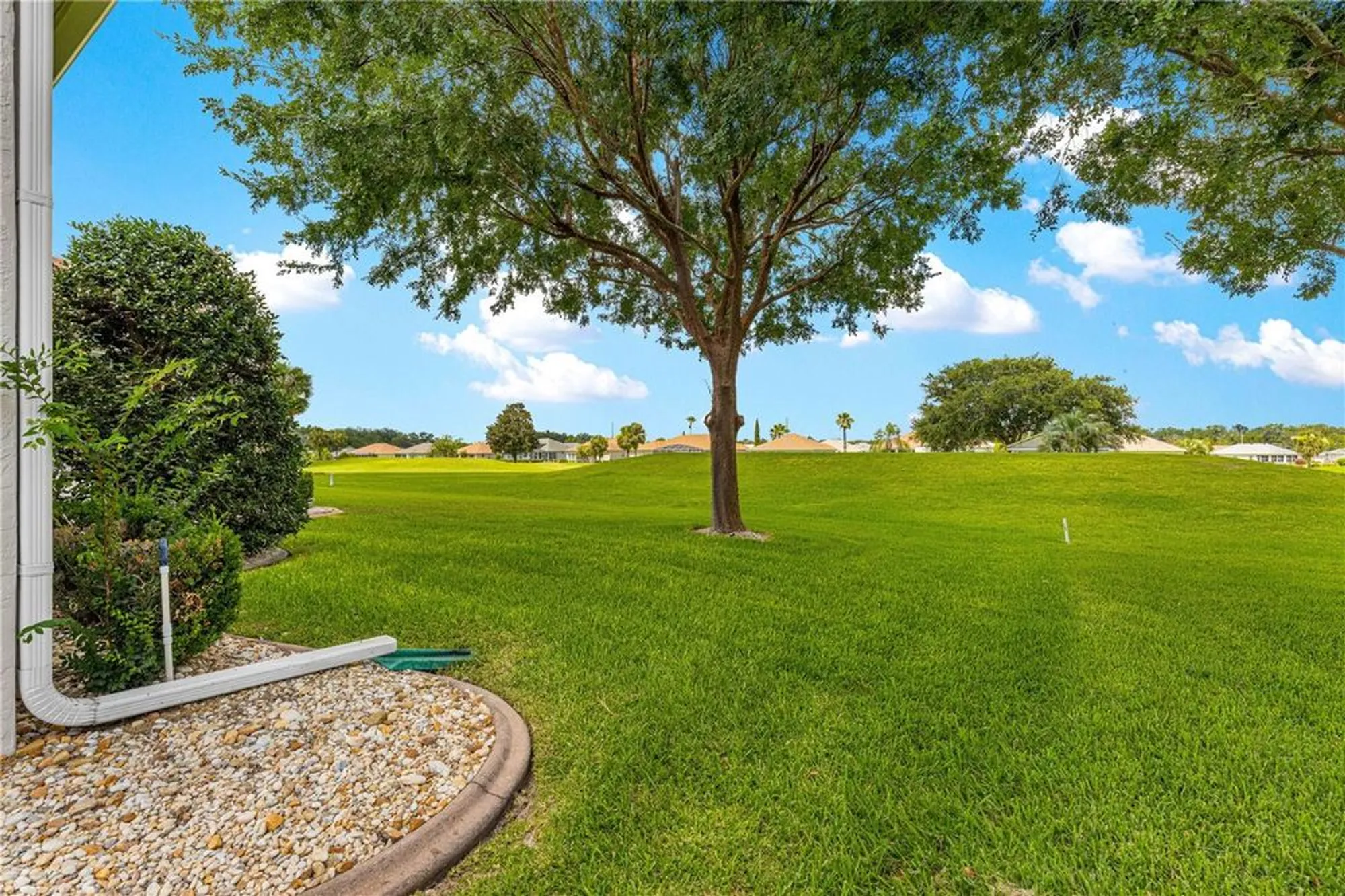 Property Slideshow image 32 of 44 | 5647 nw 25th loop, Ocala, FL, 34482