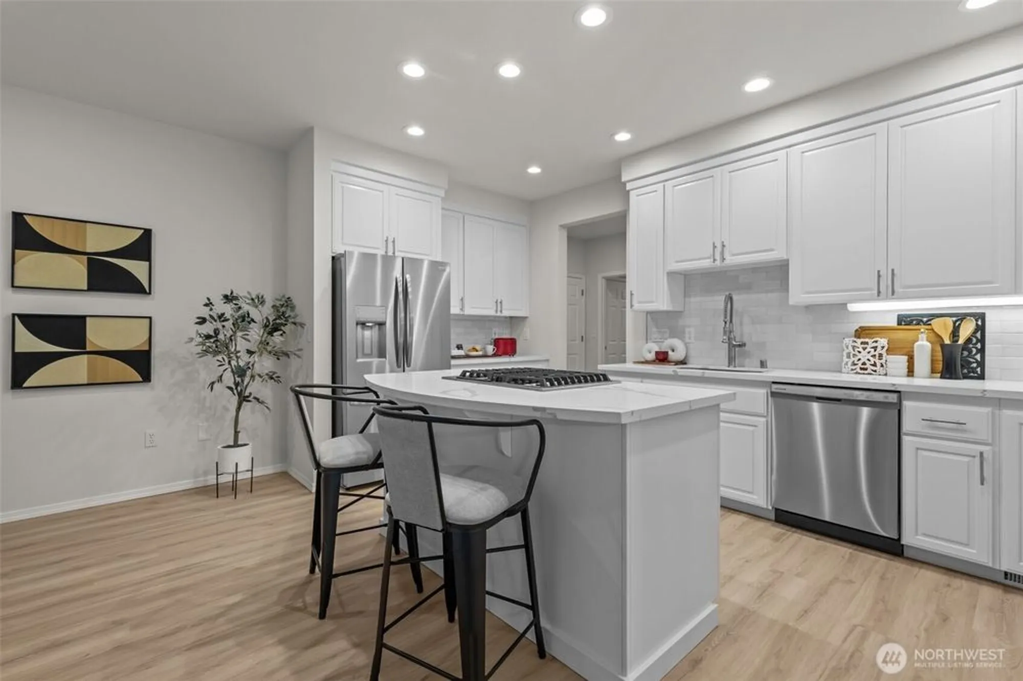 Property Slideshow image 14 of 40 | 22637 se 44th ln, Issaquah, WA, 98029