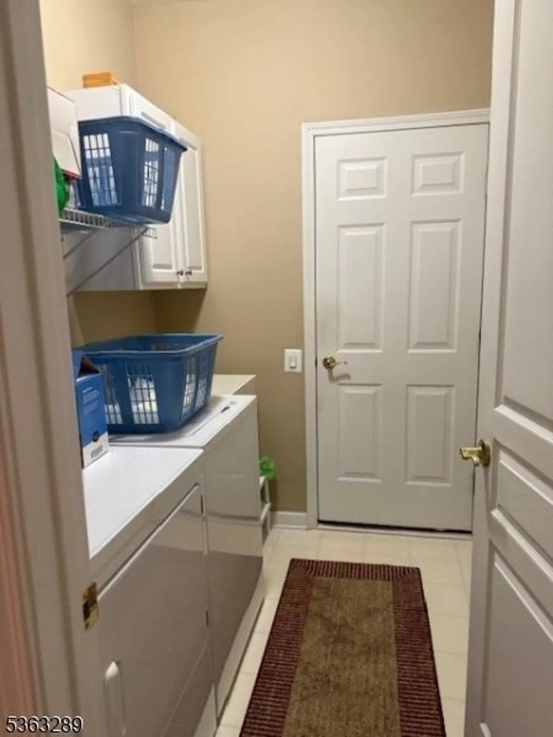 Property Slideshow image 25 of 27 | 515 crossfields ln, Somerset, NJ, 08873