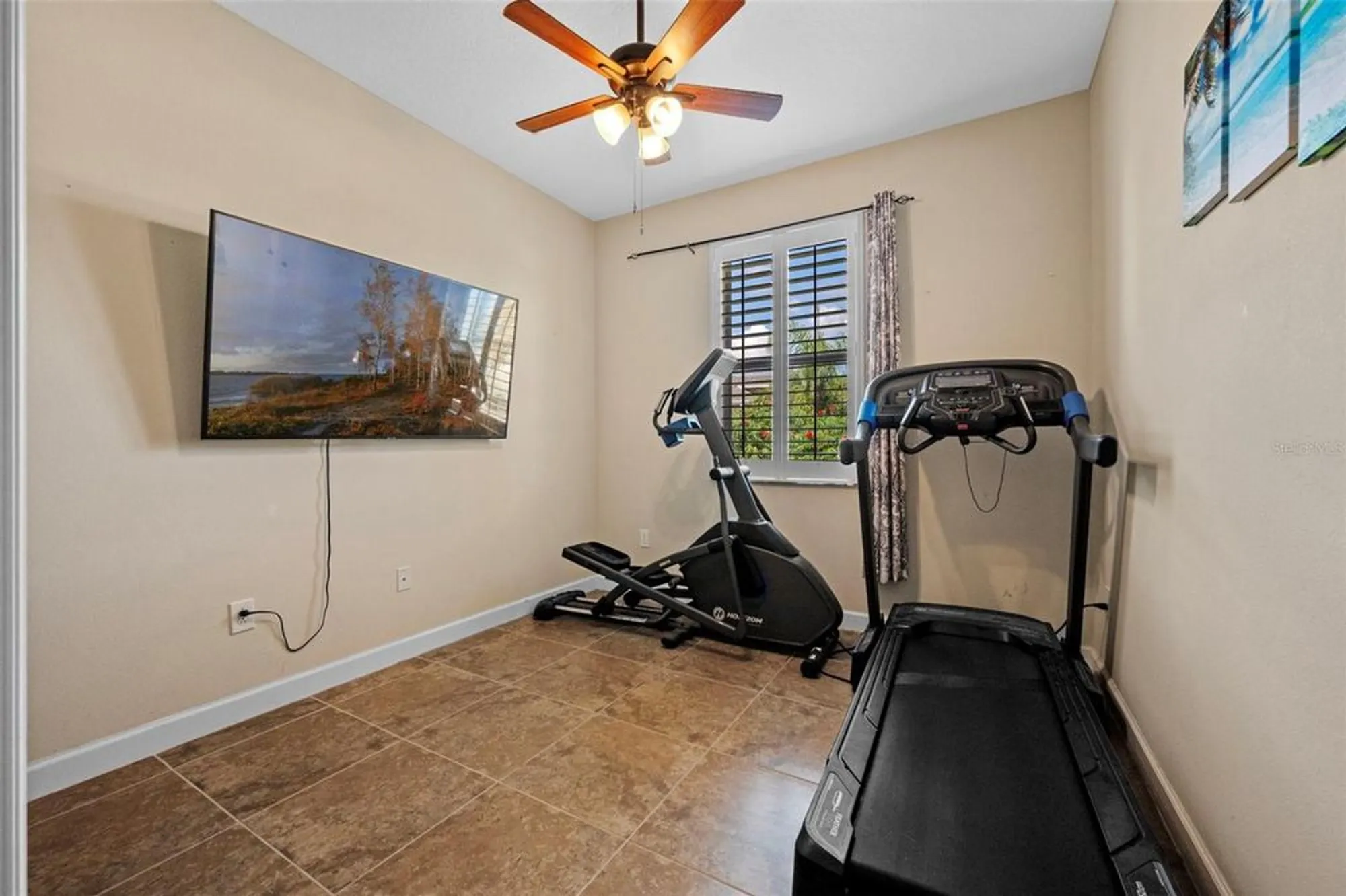 Property Slideshow image 14 of 42 | 4016 serena ln, Clermont, FL, 34711