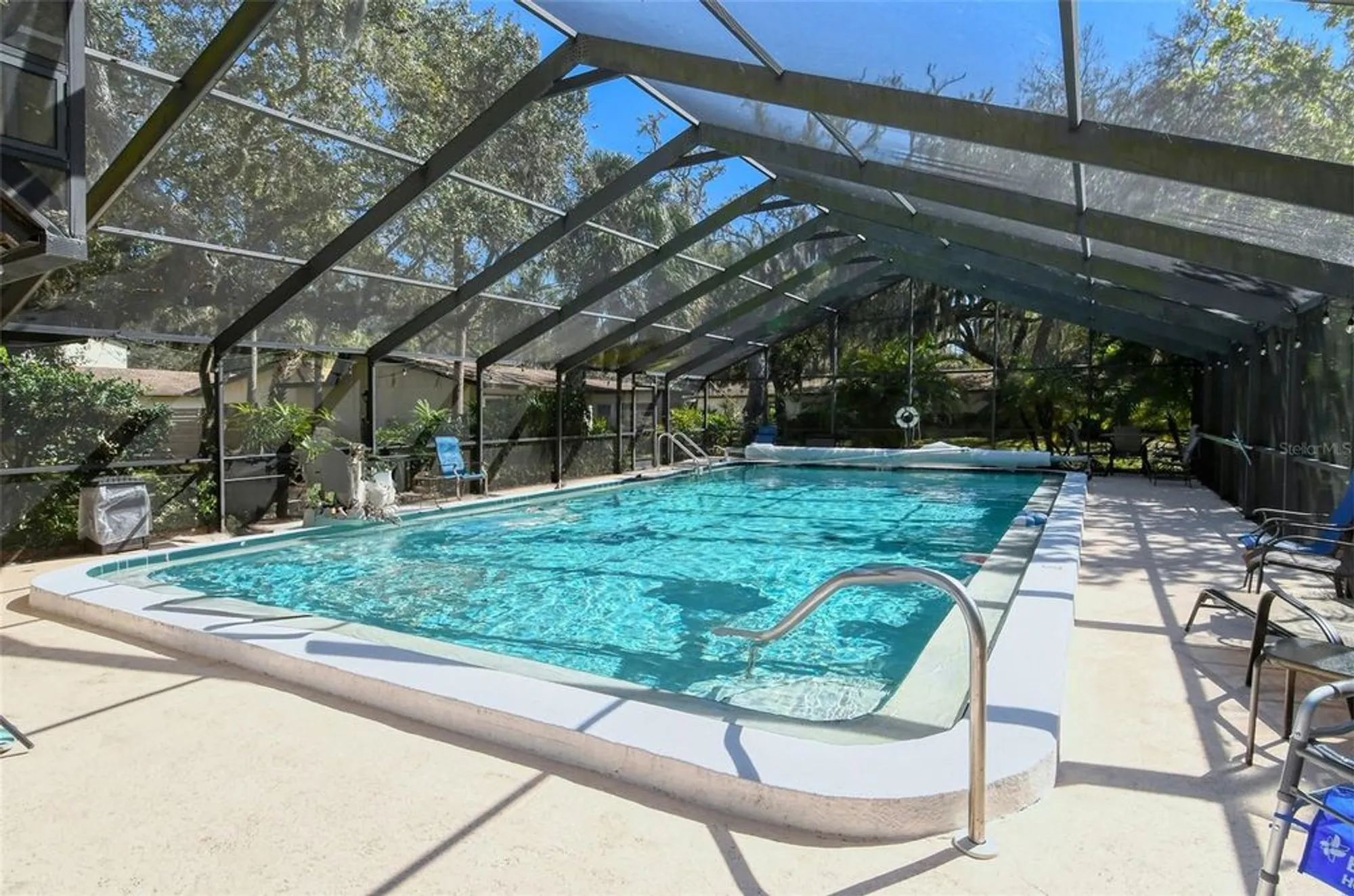 Property Slideshow image 35 of 37 | 6947 woodwind dr 77, Sarasota, FL, 34231