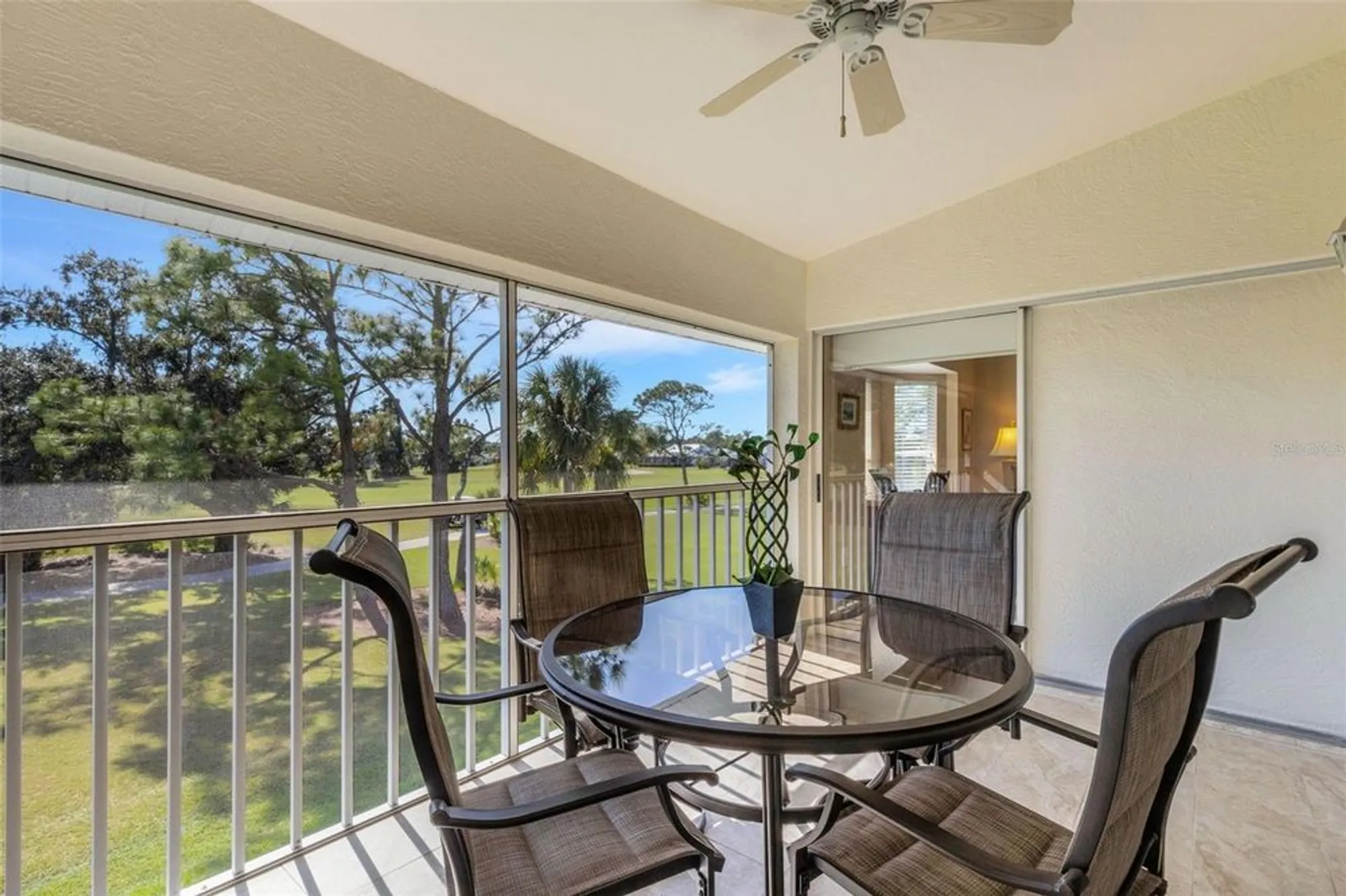 Property Slideshow image 38 of 58 | 6908 drewrys blf 712, Bradenton, FL, 34203