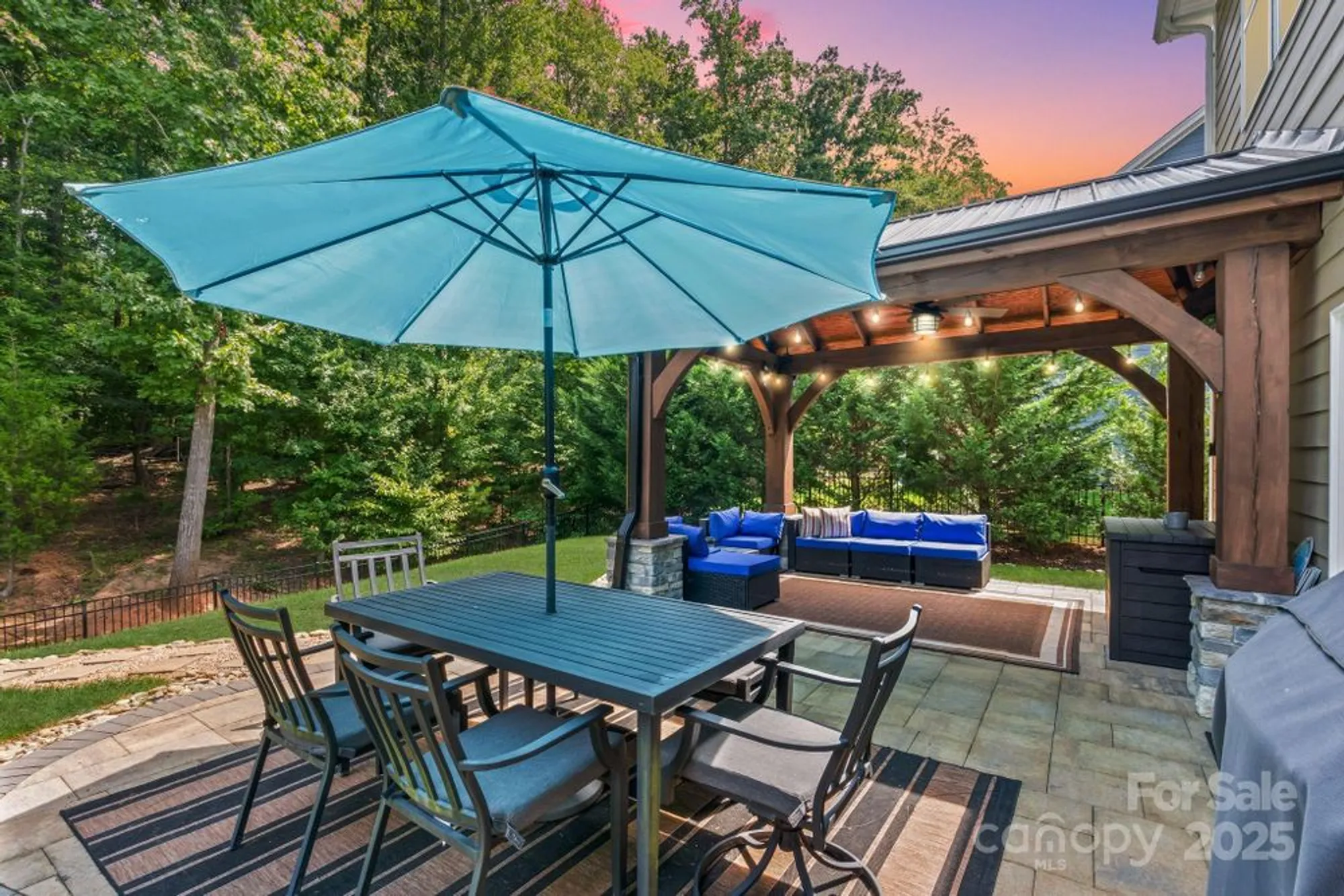 Property Slideshow image 4 of 48 | 142 canoe pole ln, Mooresville, NC, 28117