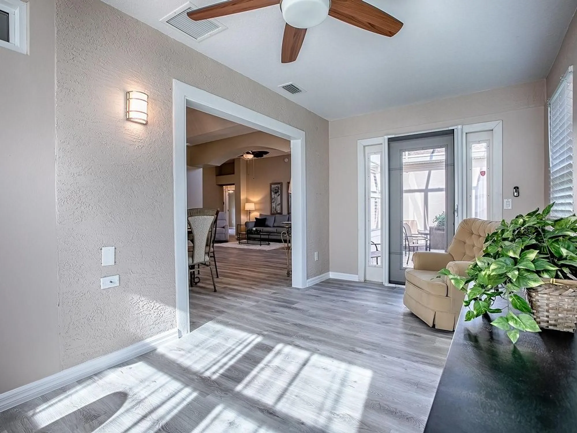 Property Slideshow image 8 of 32 | 470 monetta ln, The Villages, FL, 32162