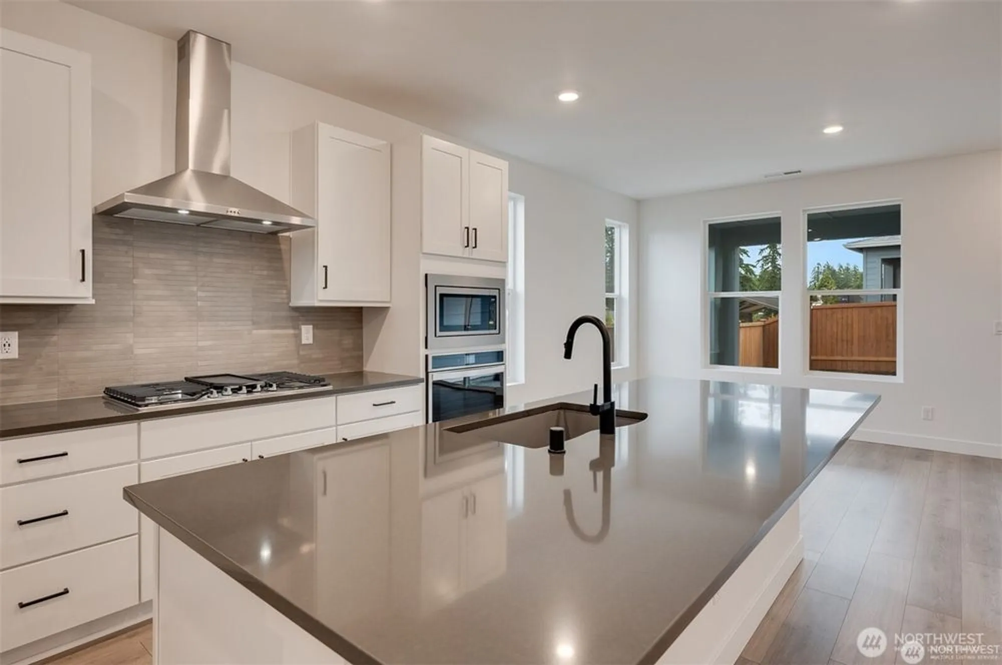 Property Slideshow image 17 of 37 | 29208 217th pl se # 34, Black Diamond, WA, 98010