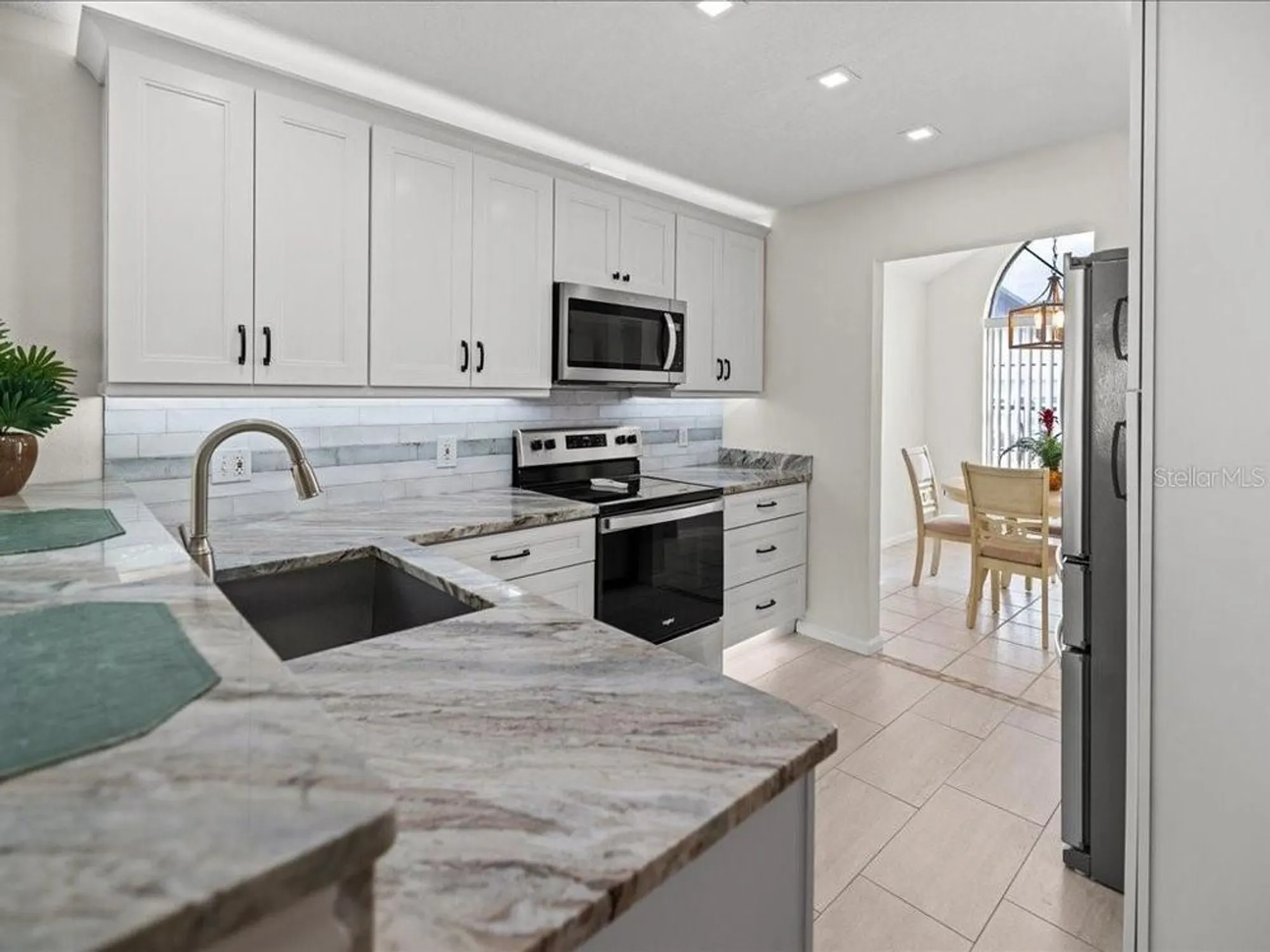 Property Slideshow image 17 of 51 | 502 wekiva river ct 127, Englewood, FL, 34223