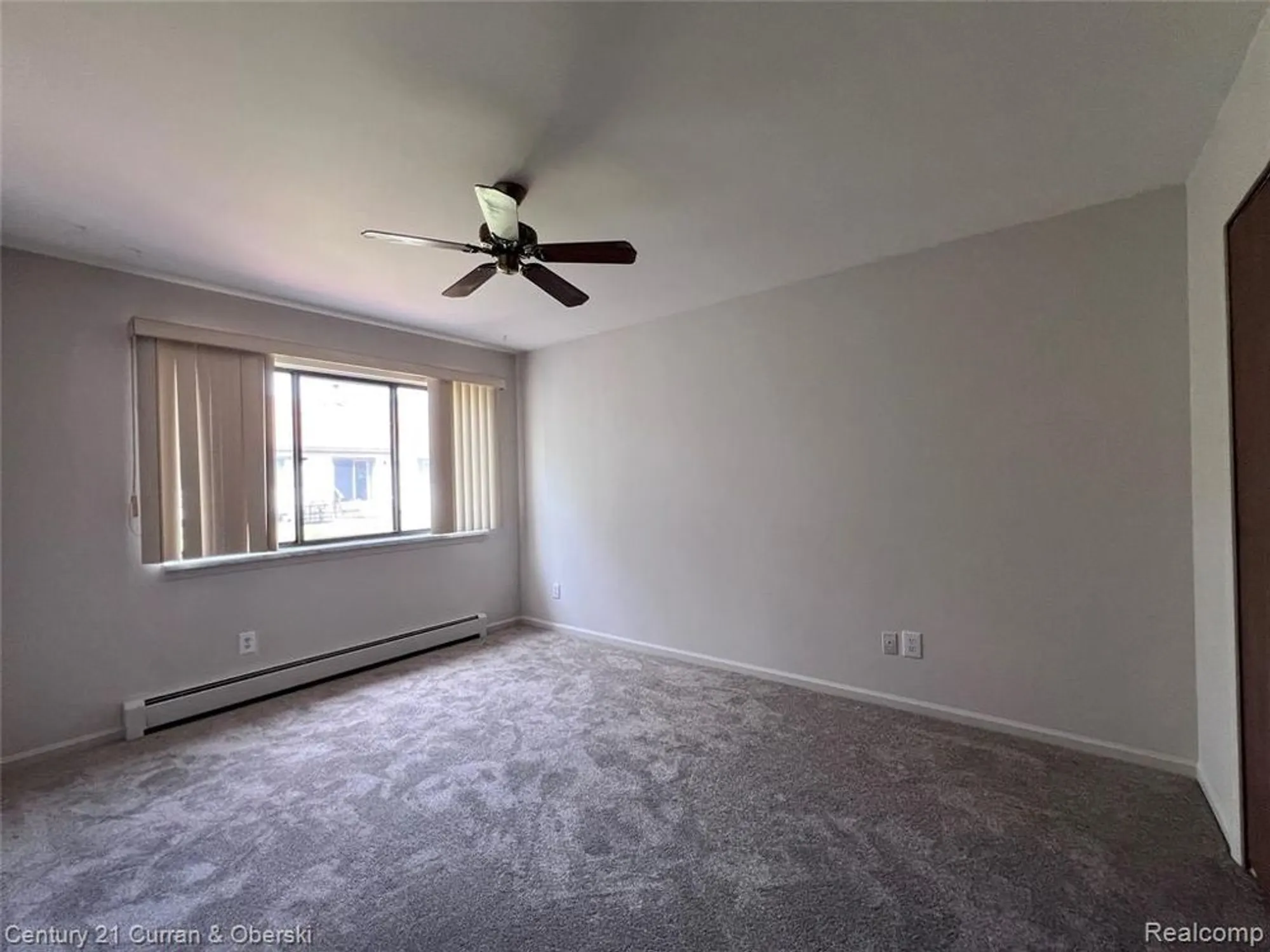 Property Slideshow image 10 of 28 | 61958 ticonderoga dr, South Lyon, MI, 48178