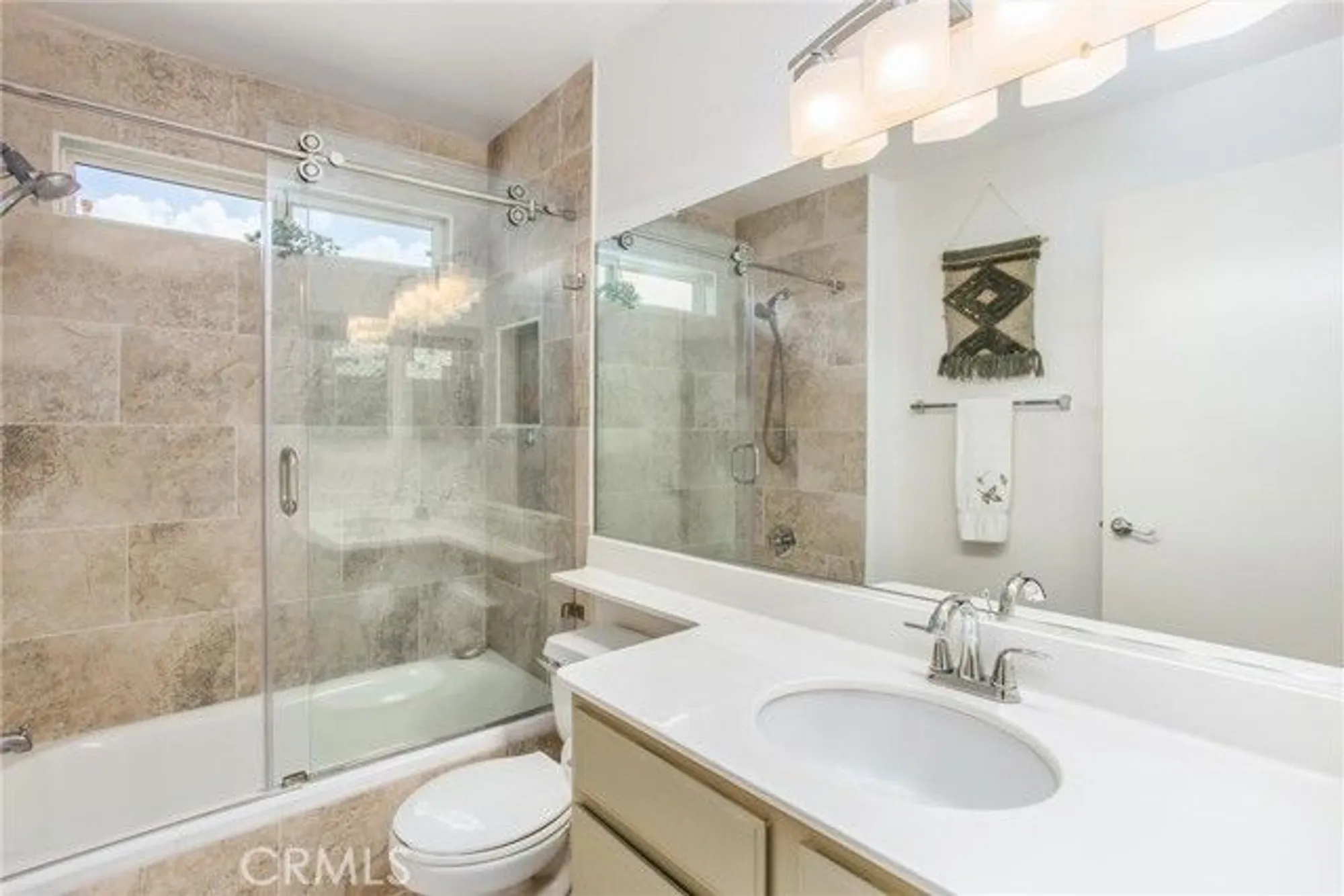 Property Slideshow image 20 of 44 | 840 twin hills dr, Banning, CA, 92220