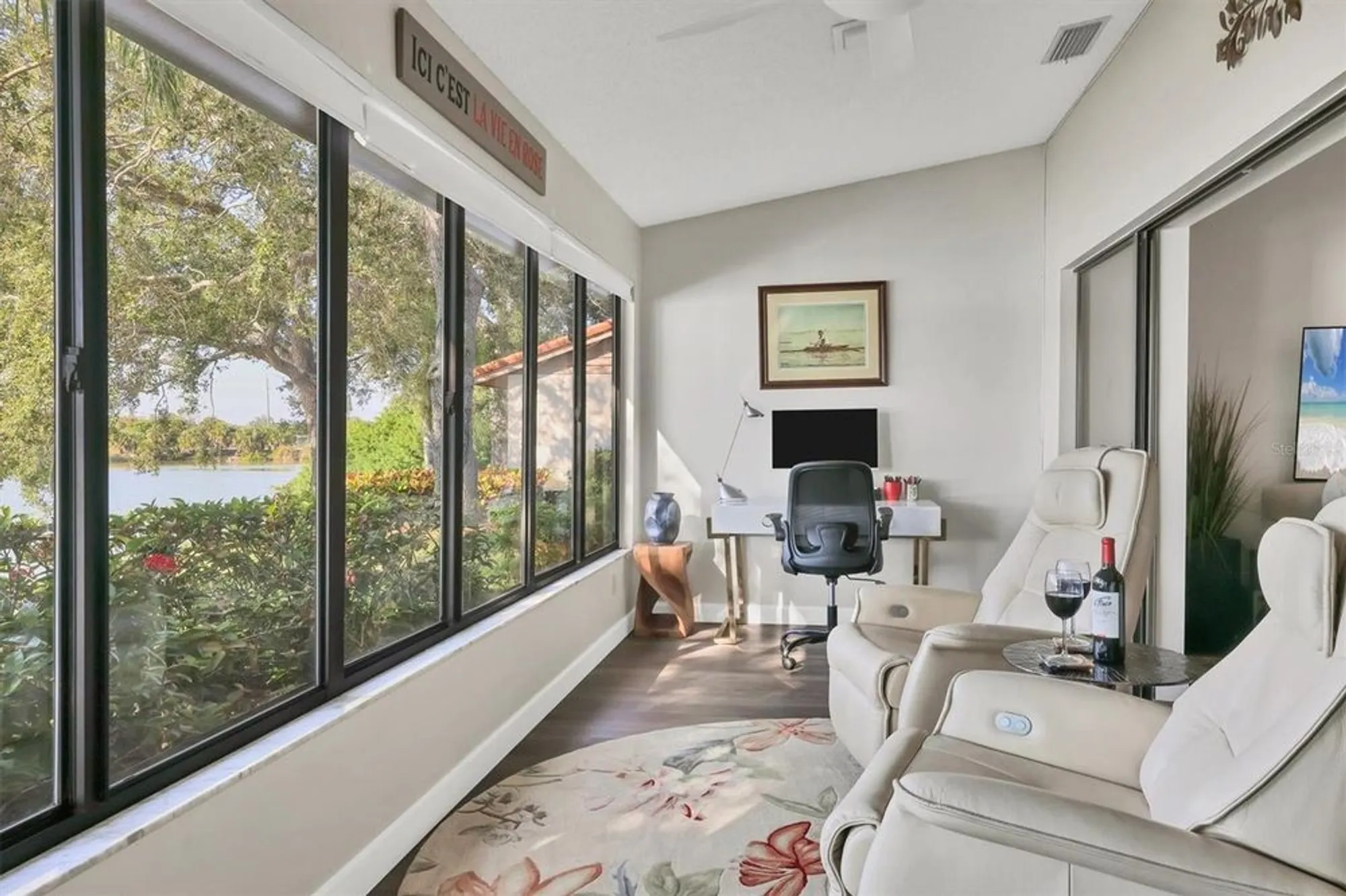 Property Slideshow image 33 of 55 | 3861 wilshire cir 115, Sarasota, FL, 34238