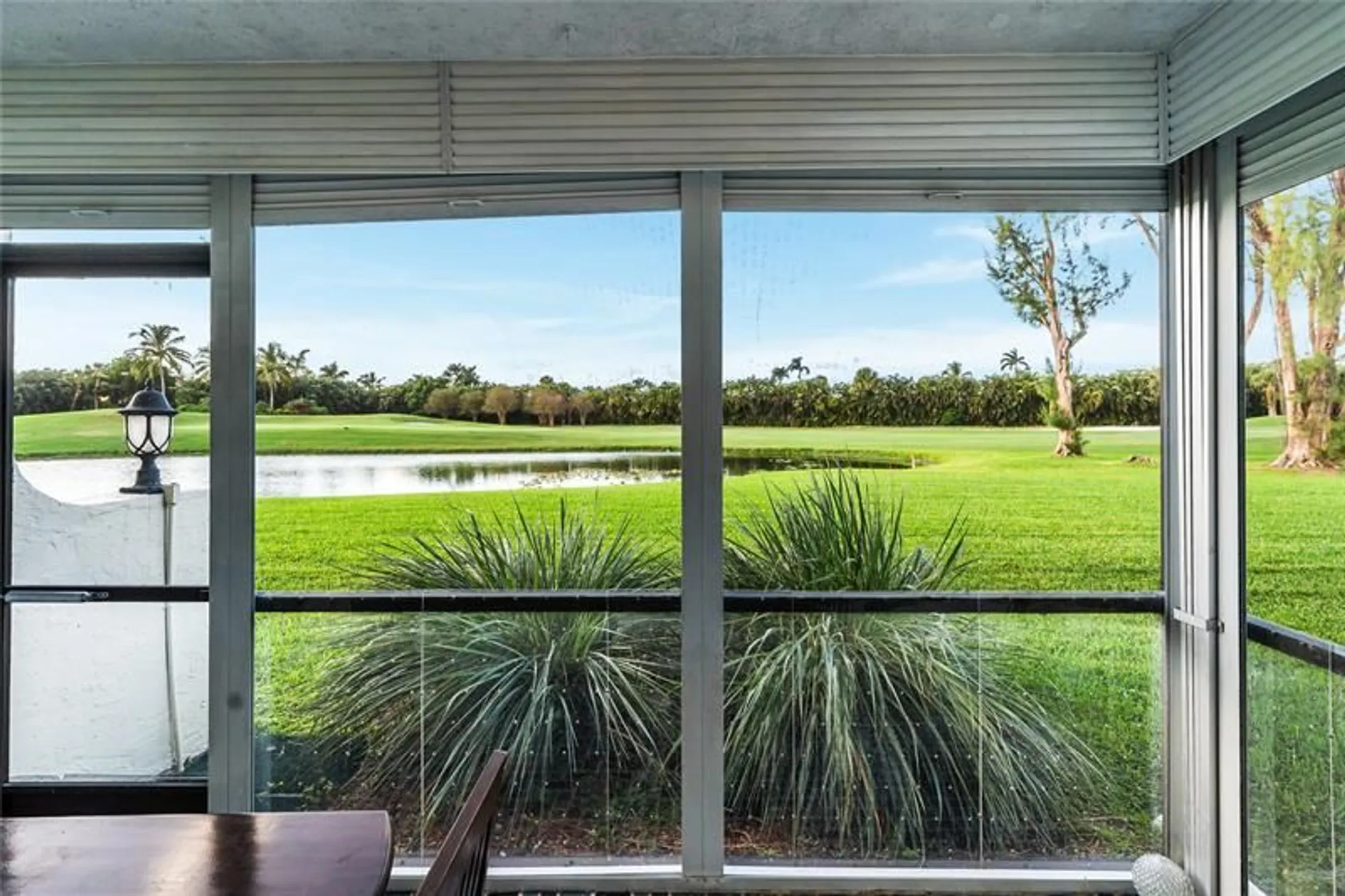 Property Slideshow image 20 of 56 | 9611 n hollybrook lake dr 107, Pembroke Pines, FL, 33025