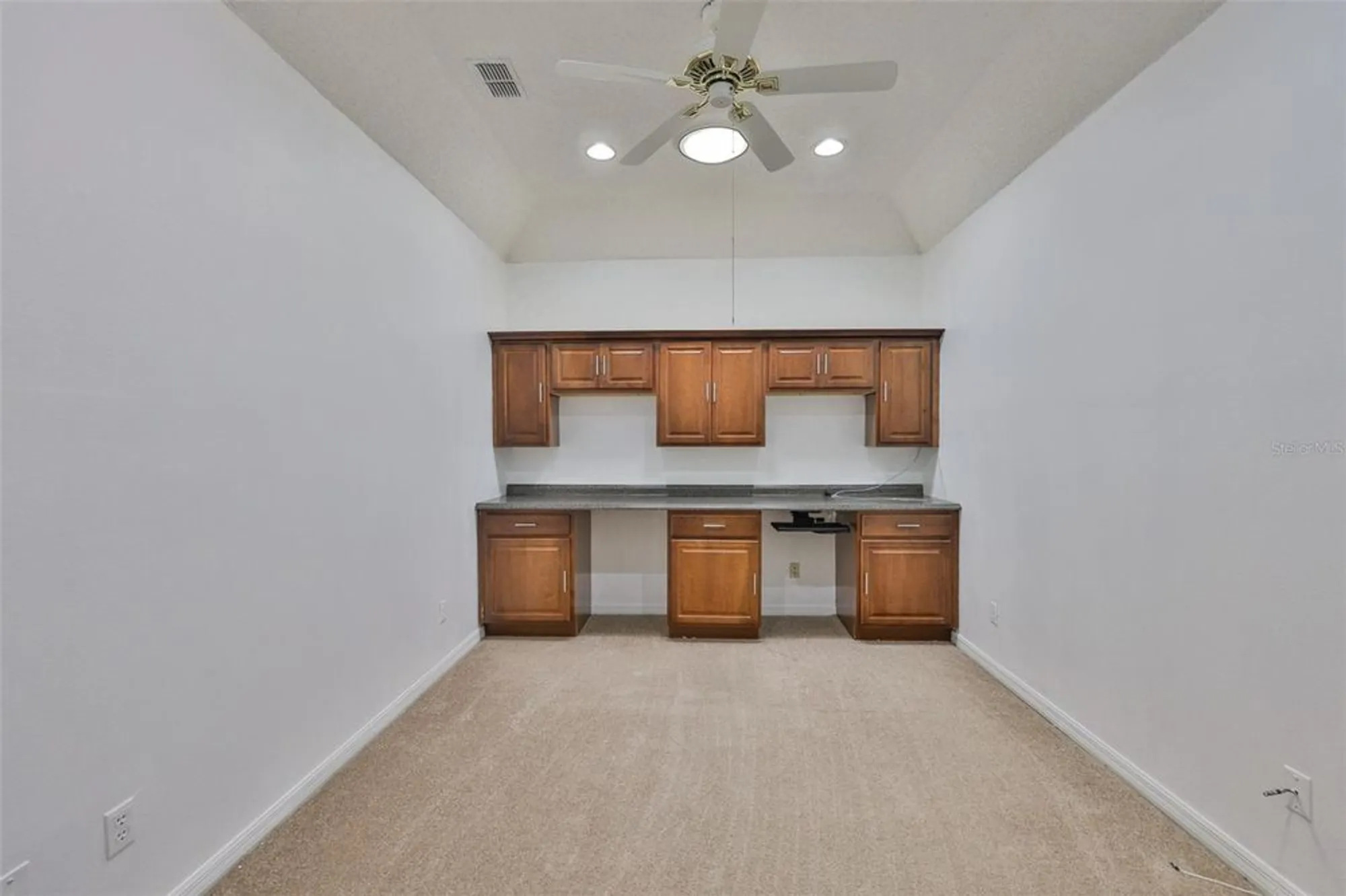 Property Slideshow image 15 of 59 | 920 villeroy greens dr, Sun City Center, FL, 33573