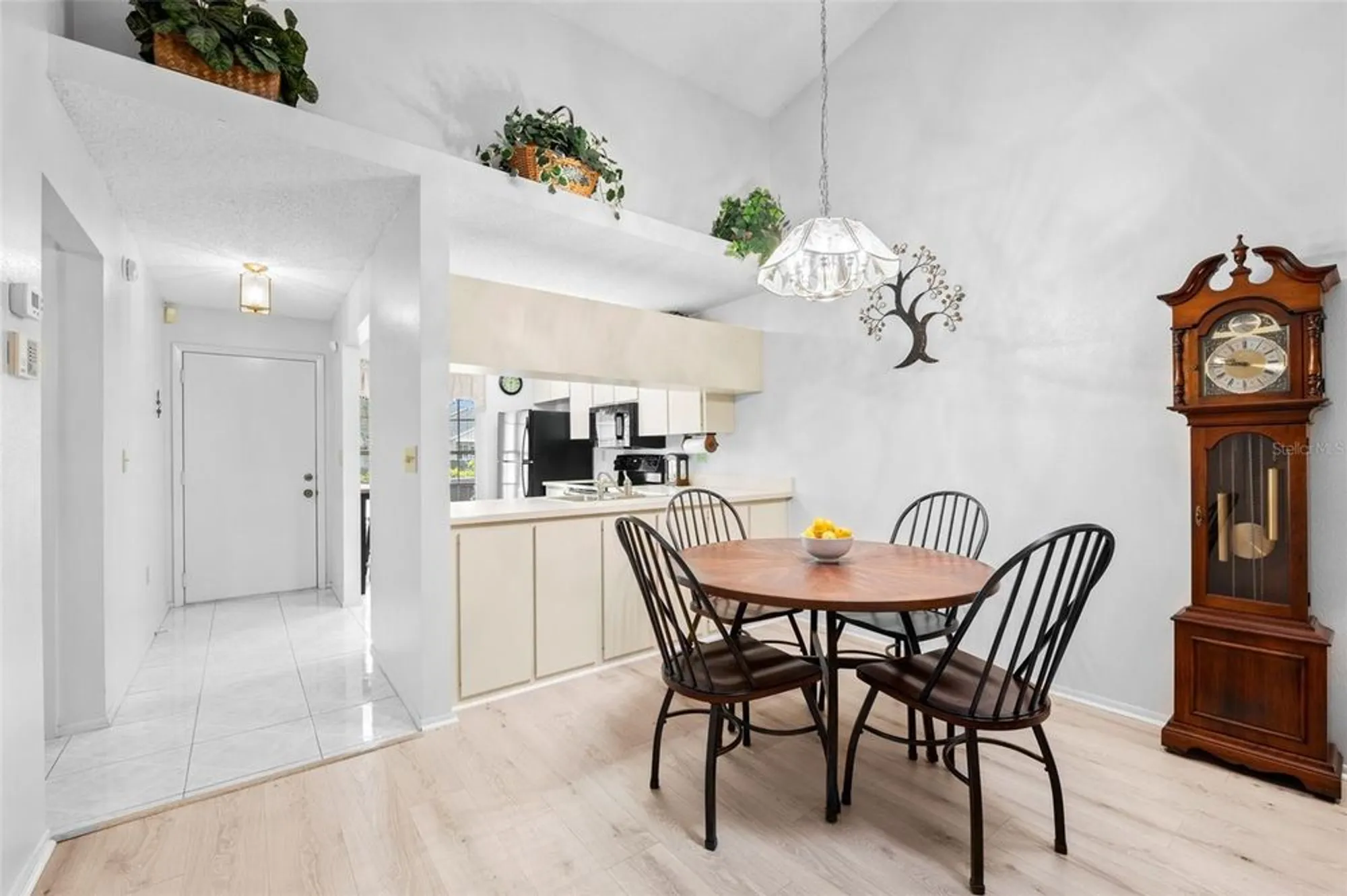 Property Slideshow image 6 of 17 | 4557 glen holw, New Port Richey, FL, 34653