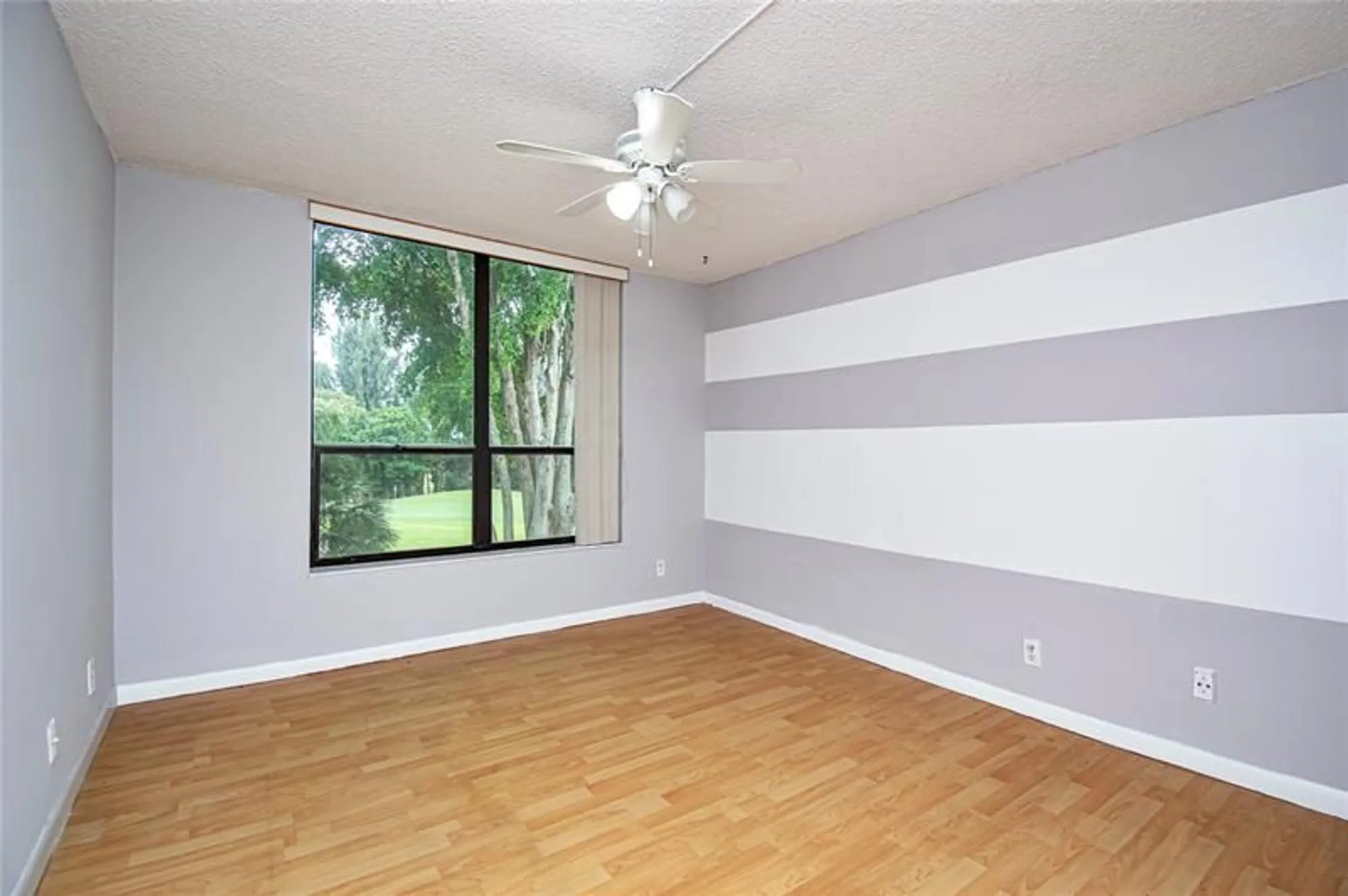 Property Slideshow image 14 of 32 | 8150 w mcnab rd 312, Tamarac, FL, 33321