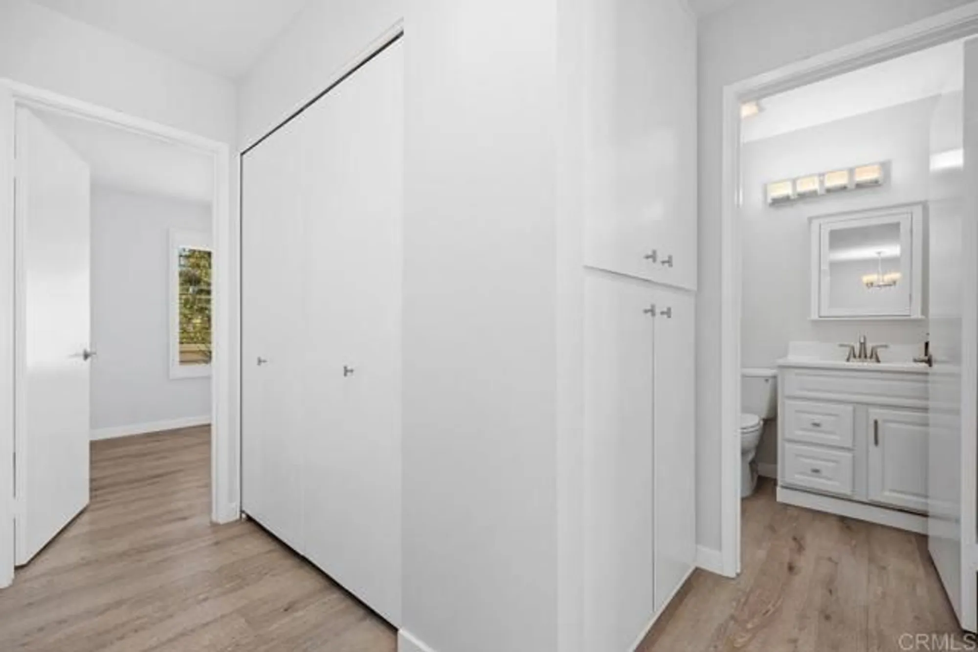 Property Slideshow image 9 of 18 | 1741 charleston ln, Encinitas, CA, 92024