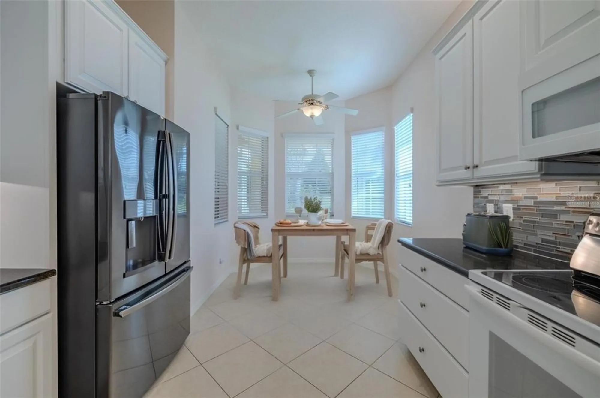 Property Slideshow image 10 of 100 | 4817 sandy glen way, Wimauma, FL, 33598