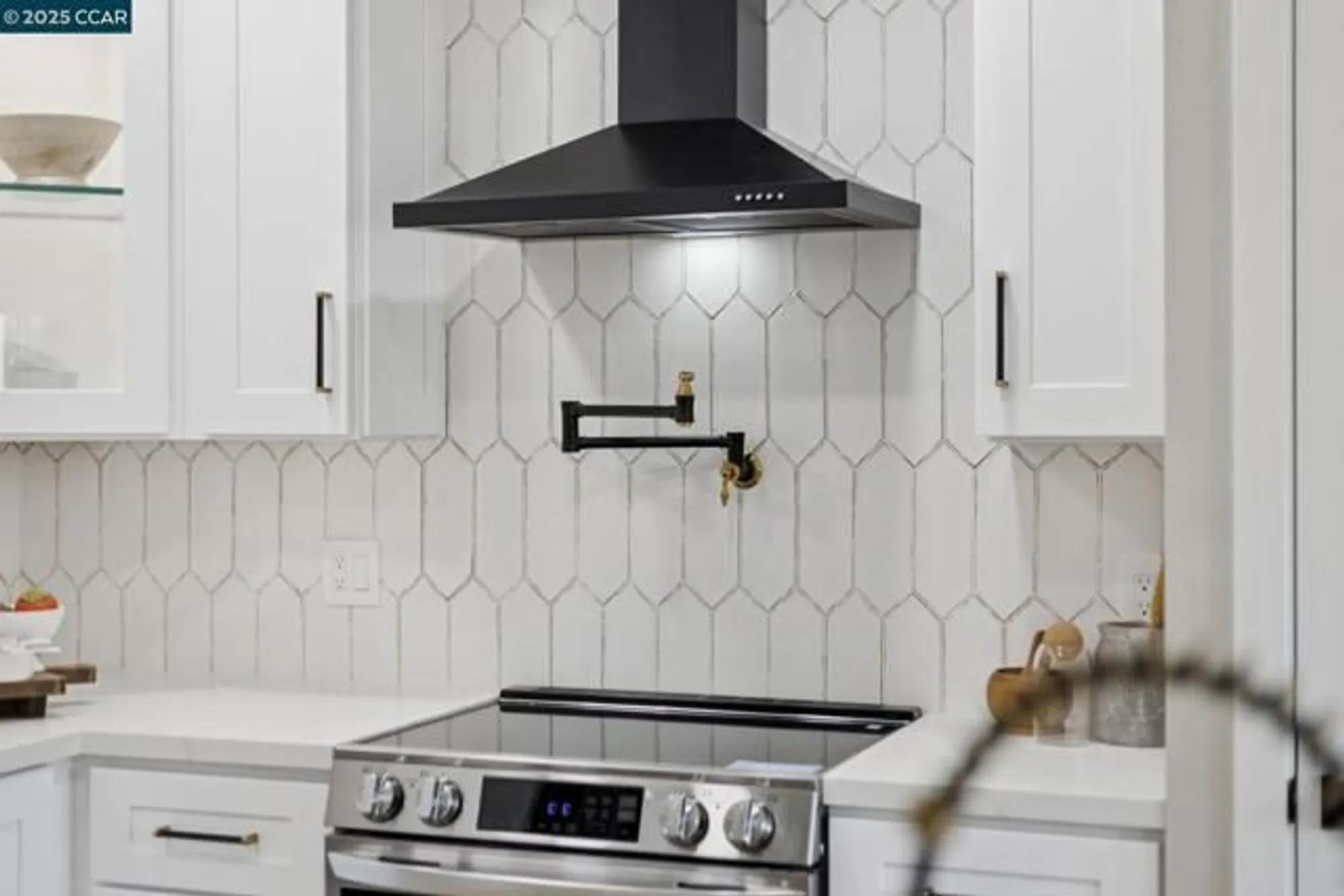 Property Slideshow image 7 of 52 | 2101 golden rain rd 14, Walnut Creek, CA, 94595