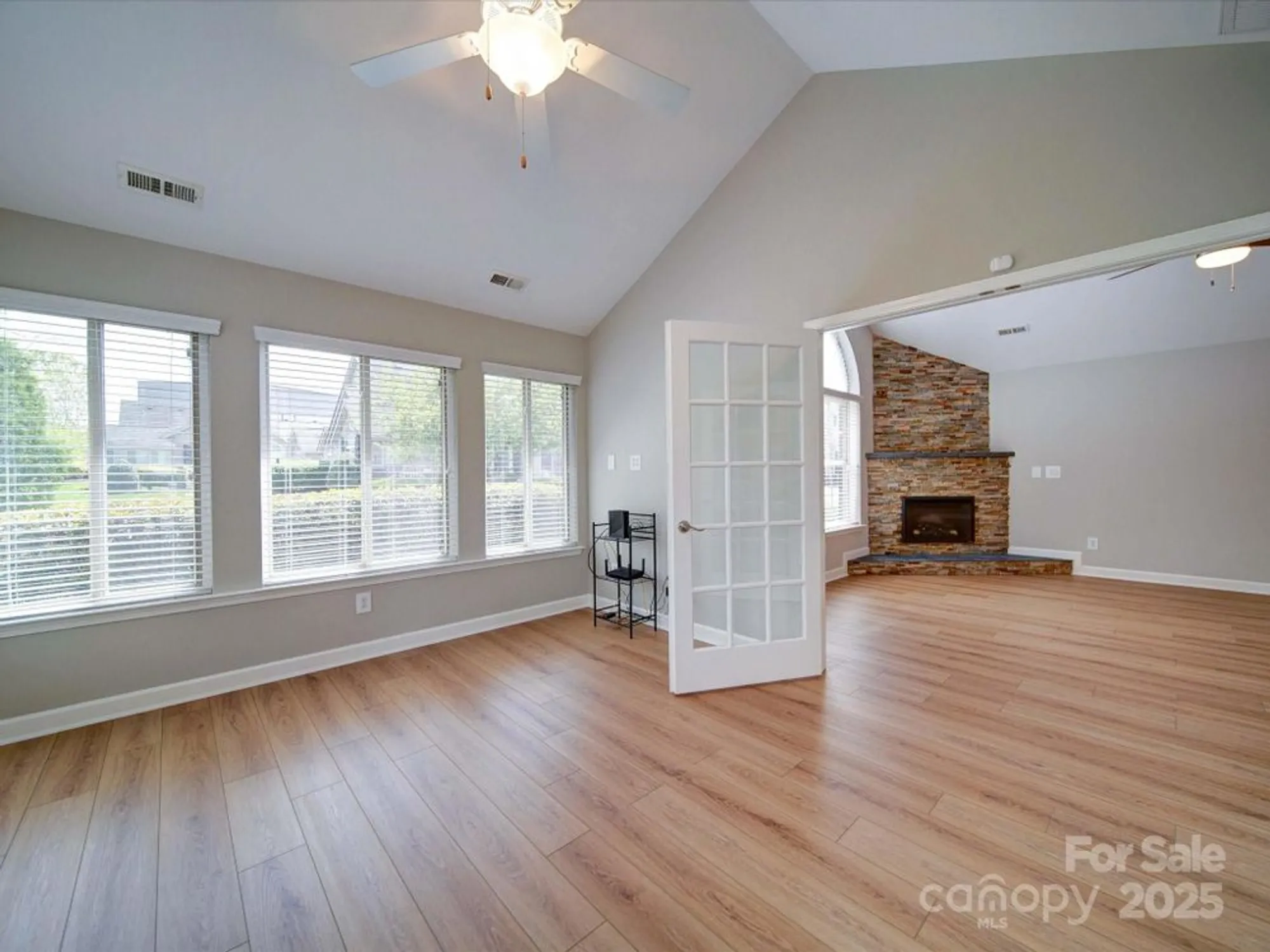 Property Slideshow image 9 of 48 | 4754 polo gate blvd, Charlotte, NC, 28216