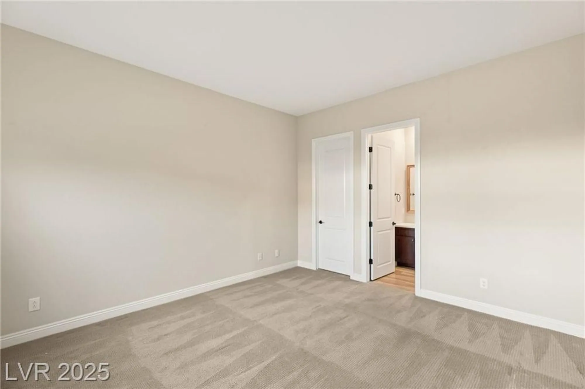 Property Slideshow image 34 of 80 | 10179 emerald sunset ct, Las Vegas, NV, 89148