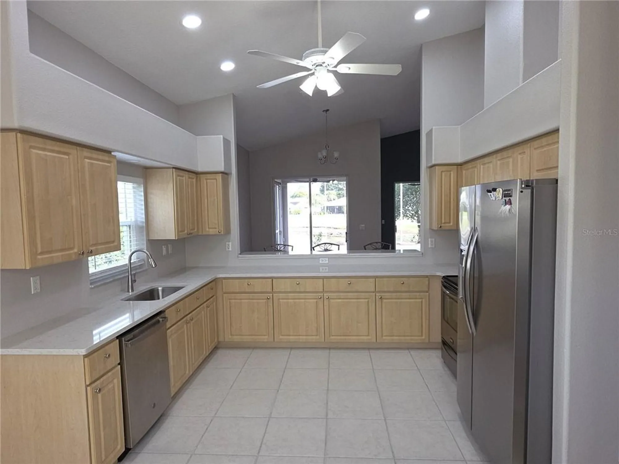 Property Slideshow image 6 of 32 | 9257 bonnie cove dr, Weeki Wachee, FL, 34613