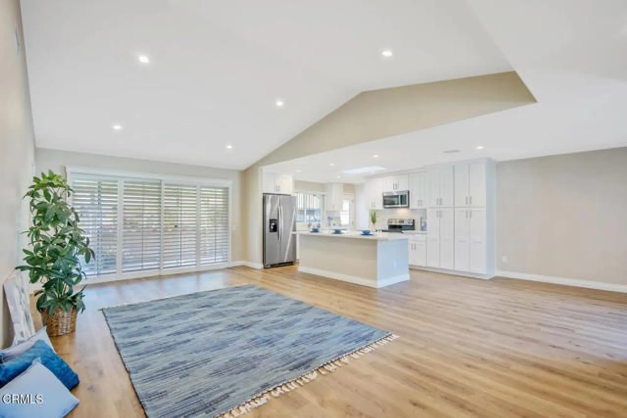 Property Slideshow image 8 of 76 | 13325 village 13, Camarillo, CA, 93012