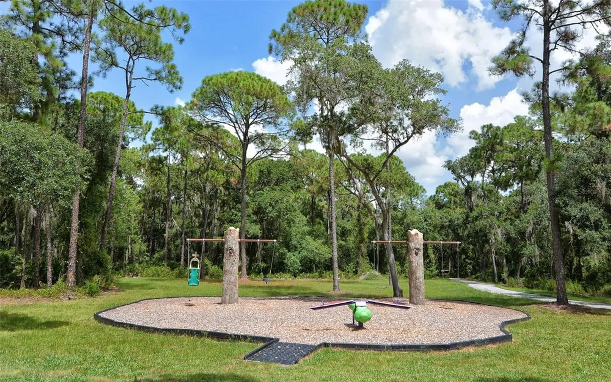Property Slideshow image 53 of 60 | 8068 estates dr, Sarasota, FL, 34243