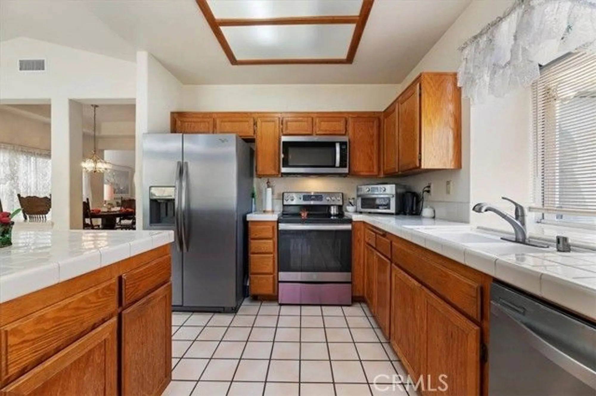Property Slideshow image 18 of 52 | 40432 via siena, Murrieta, CA, 92562