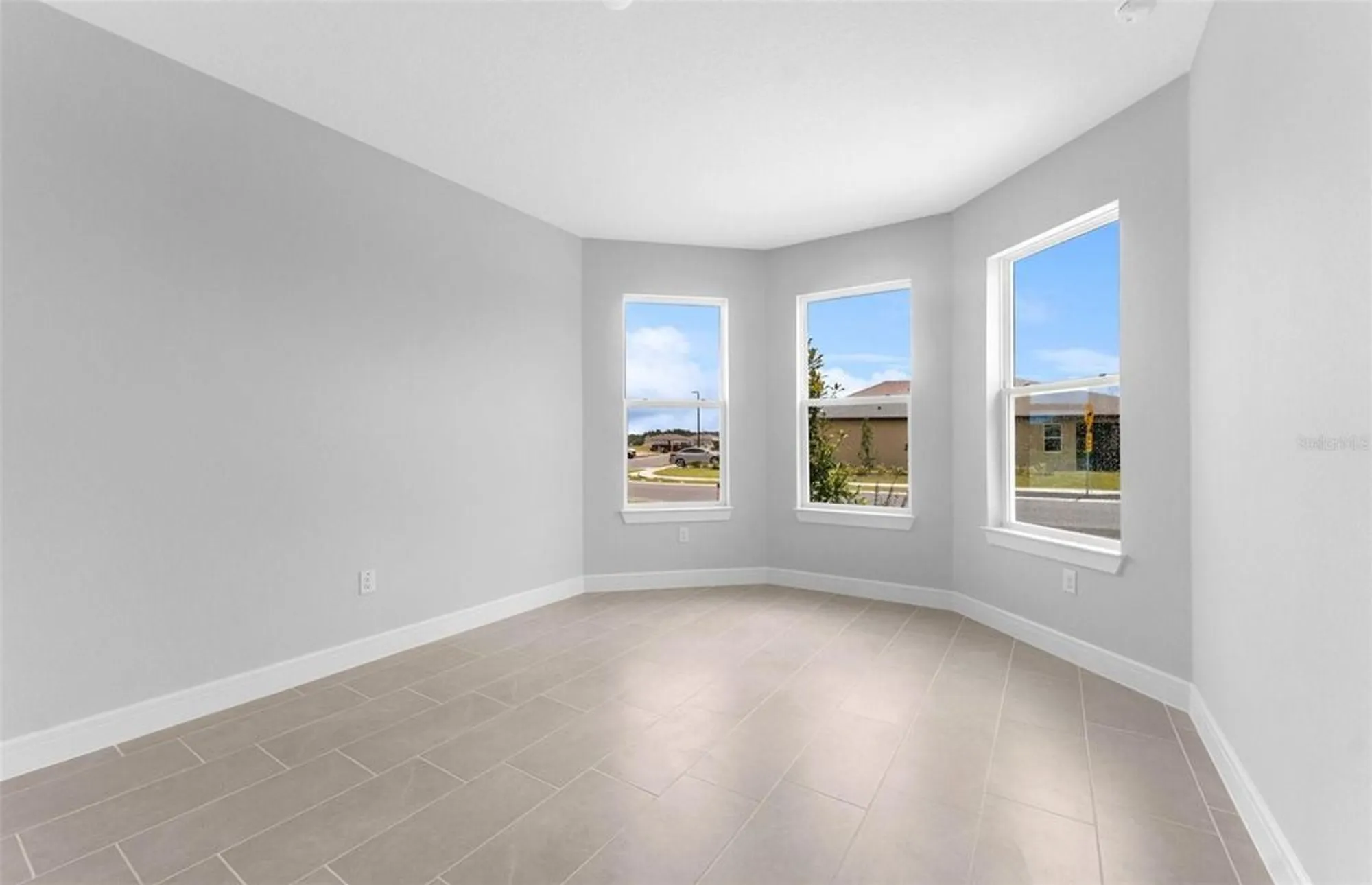 Property Slideshow image 10 of 33 | 8323 sw 58th loop, Ocala, FL, 34481