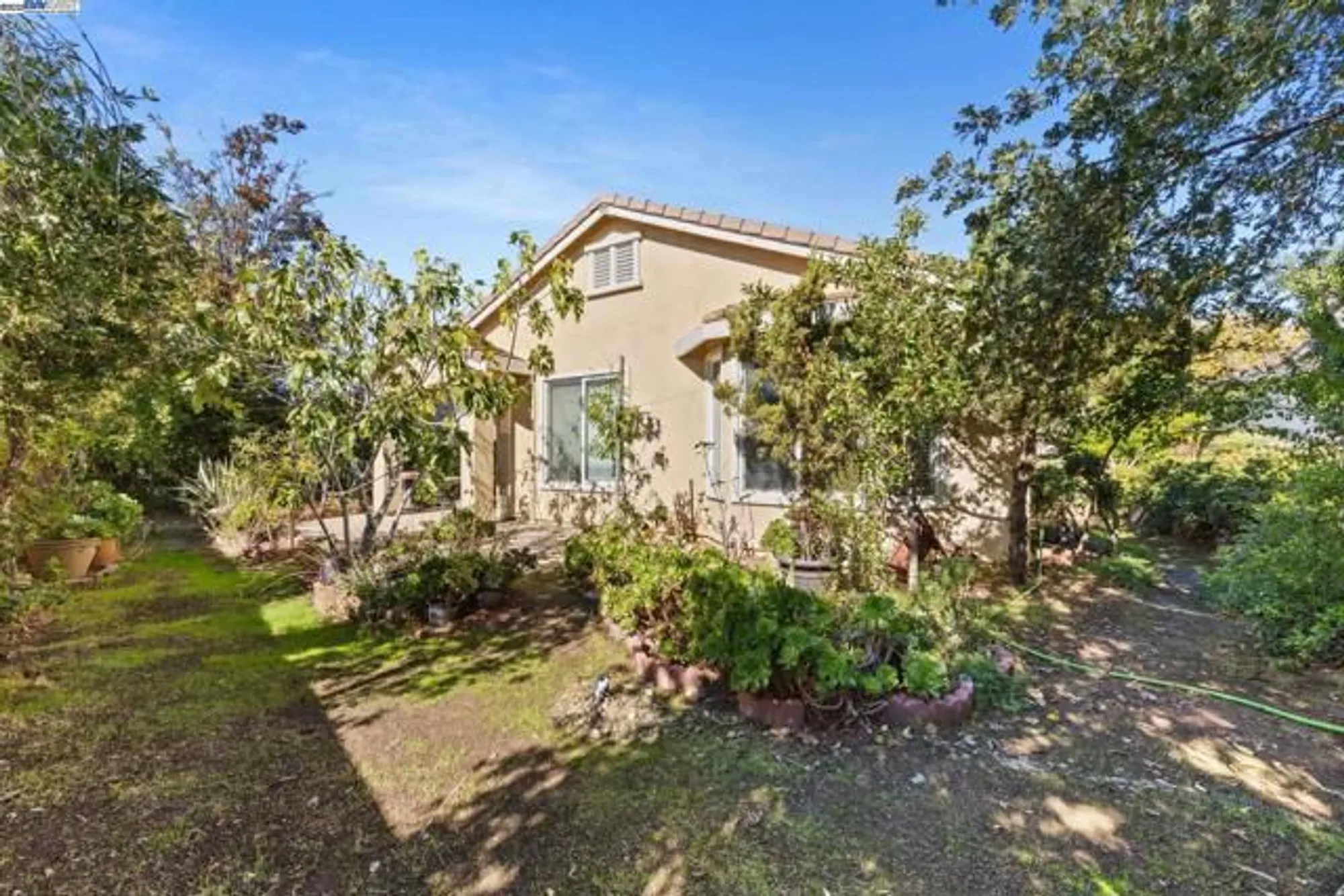 Property Slideshow image 14 of 36 | 993 centennial dr, Brentwood, CA, 94513