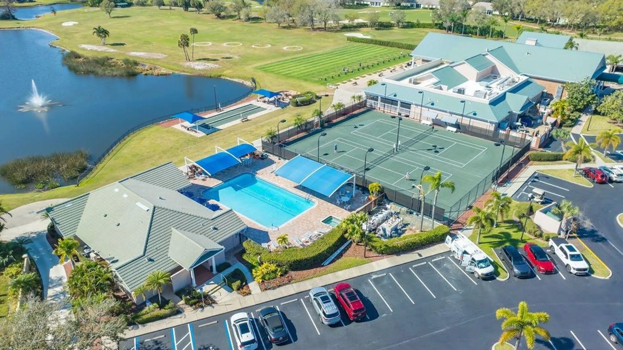 Property Slideshow image 44 of 80 | 6501 stone river rd apt 304, Bradenton, FL, 34203