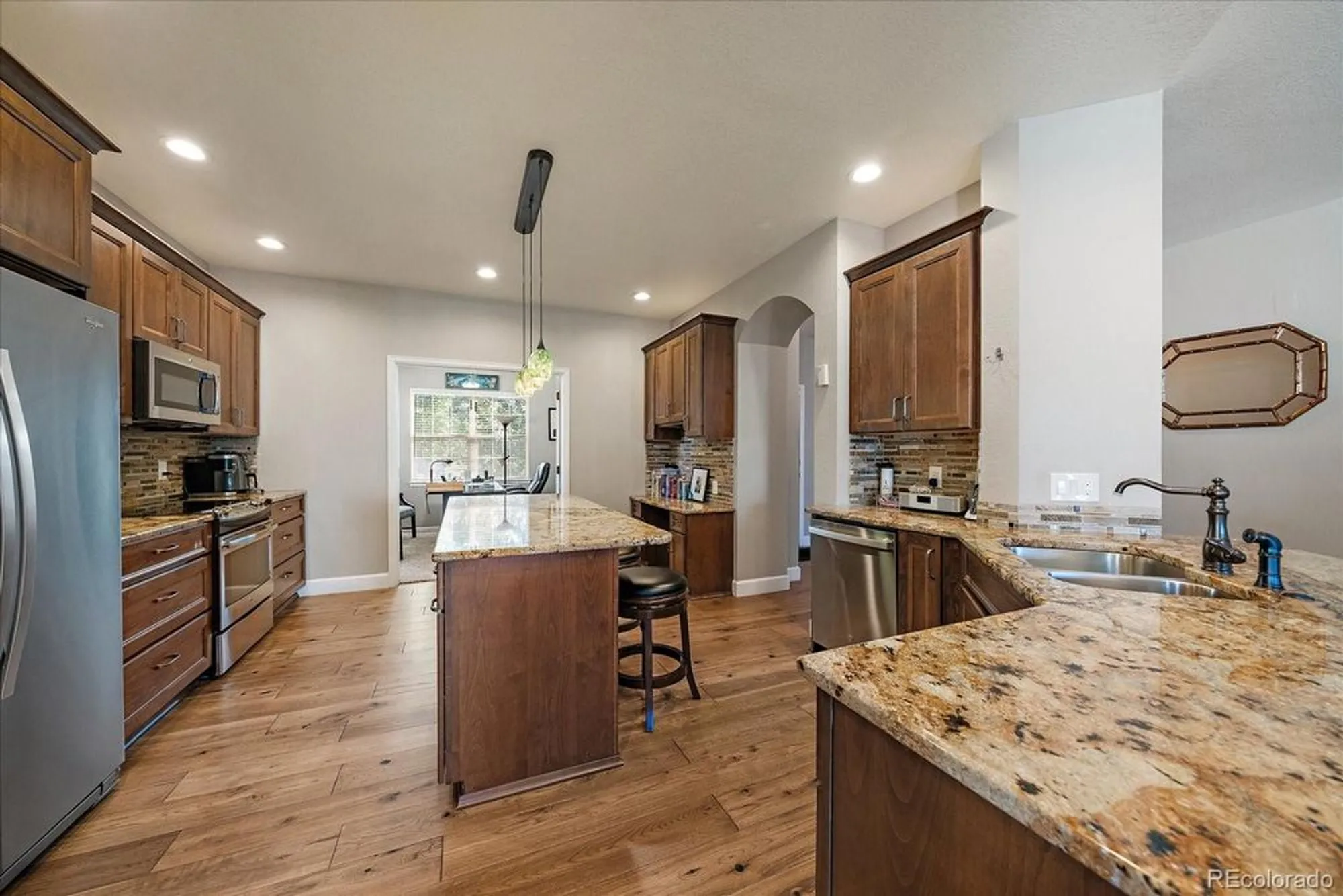 Property Slideshow image 10 of 30 | 7912 s algonquian way, Aurora, CO, 80016