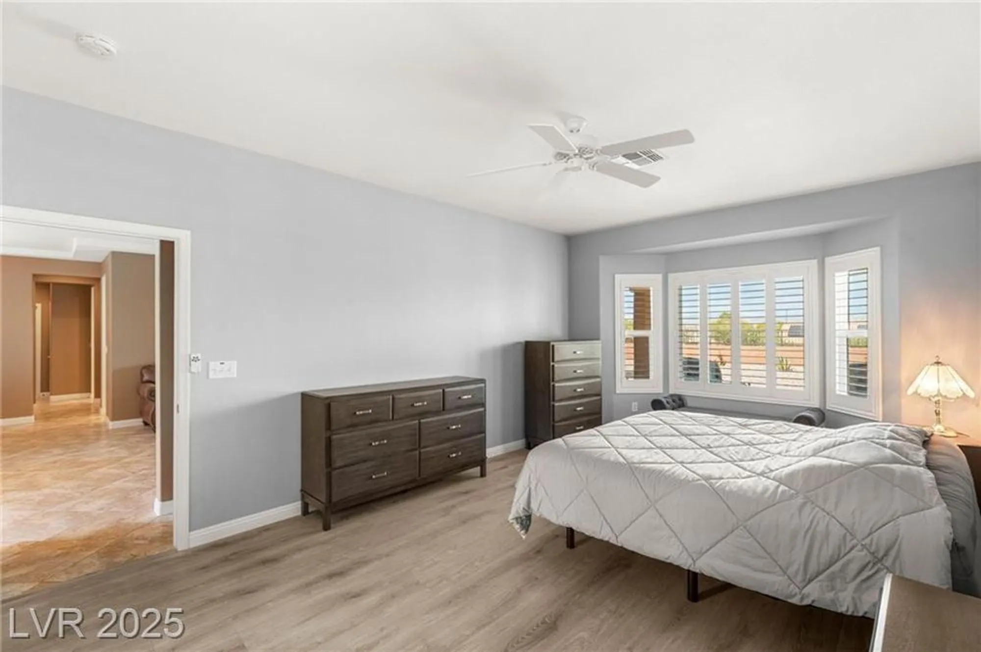 Property Slideshow image 18 of 28 | 2069 colvin run dr, Henderson, NV, 89052