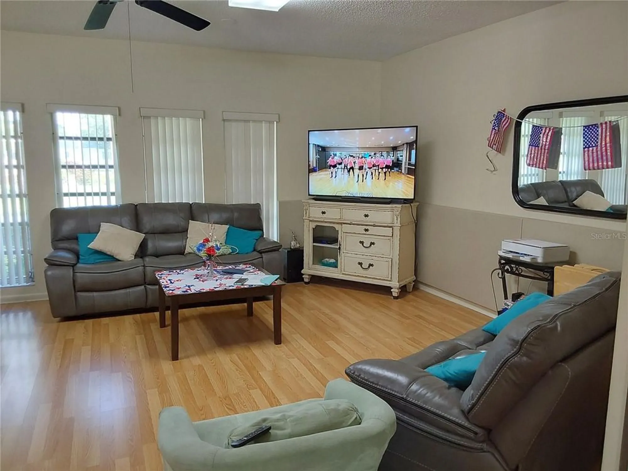 Property Slideshow image 41 of 57 | 3619 36th avenue dr, Bradenton, FL, 34205