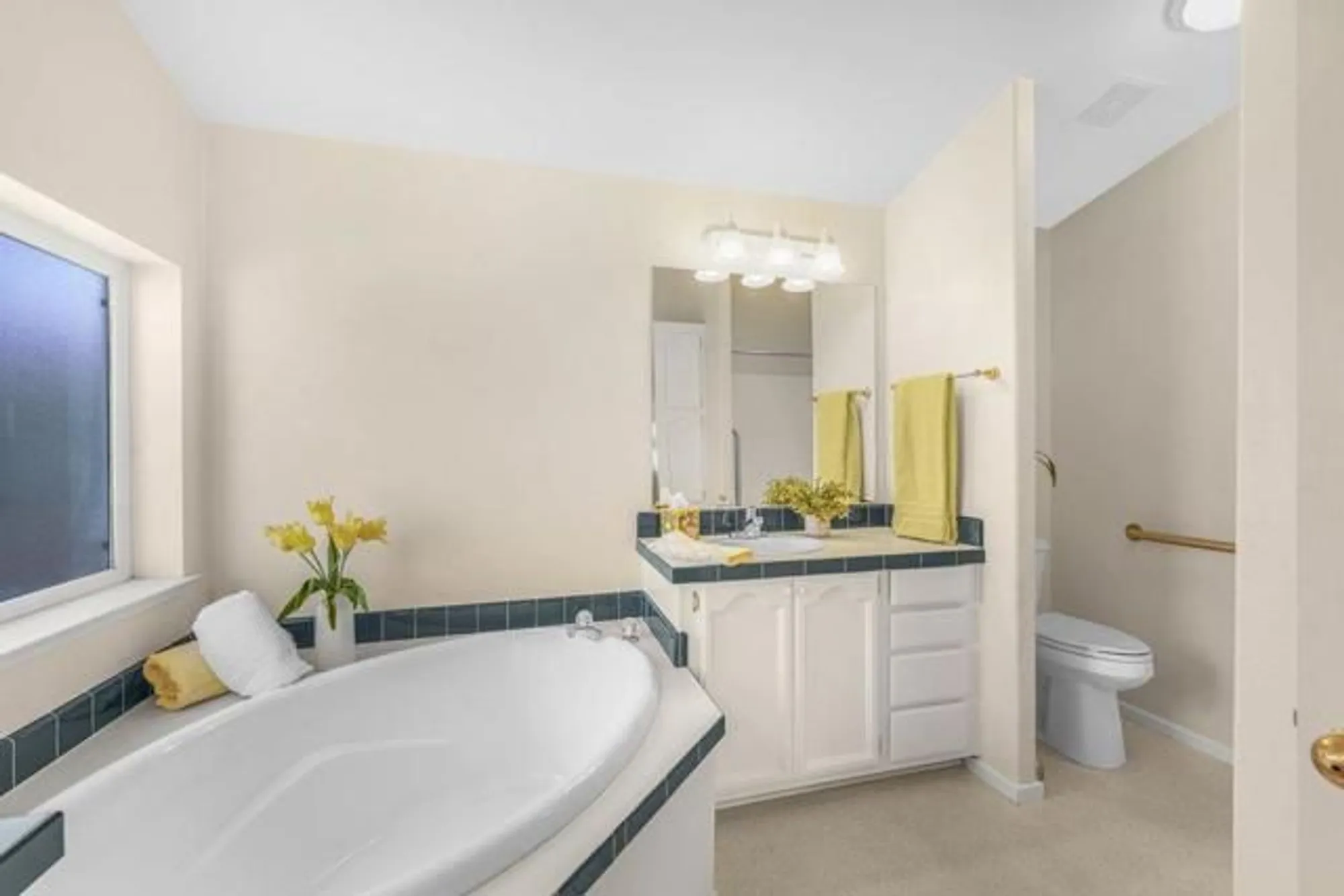 Property Slideshow image 14 of 31 | 97 melody ln, Morgan Hill, CA, 95037