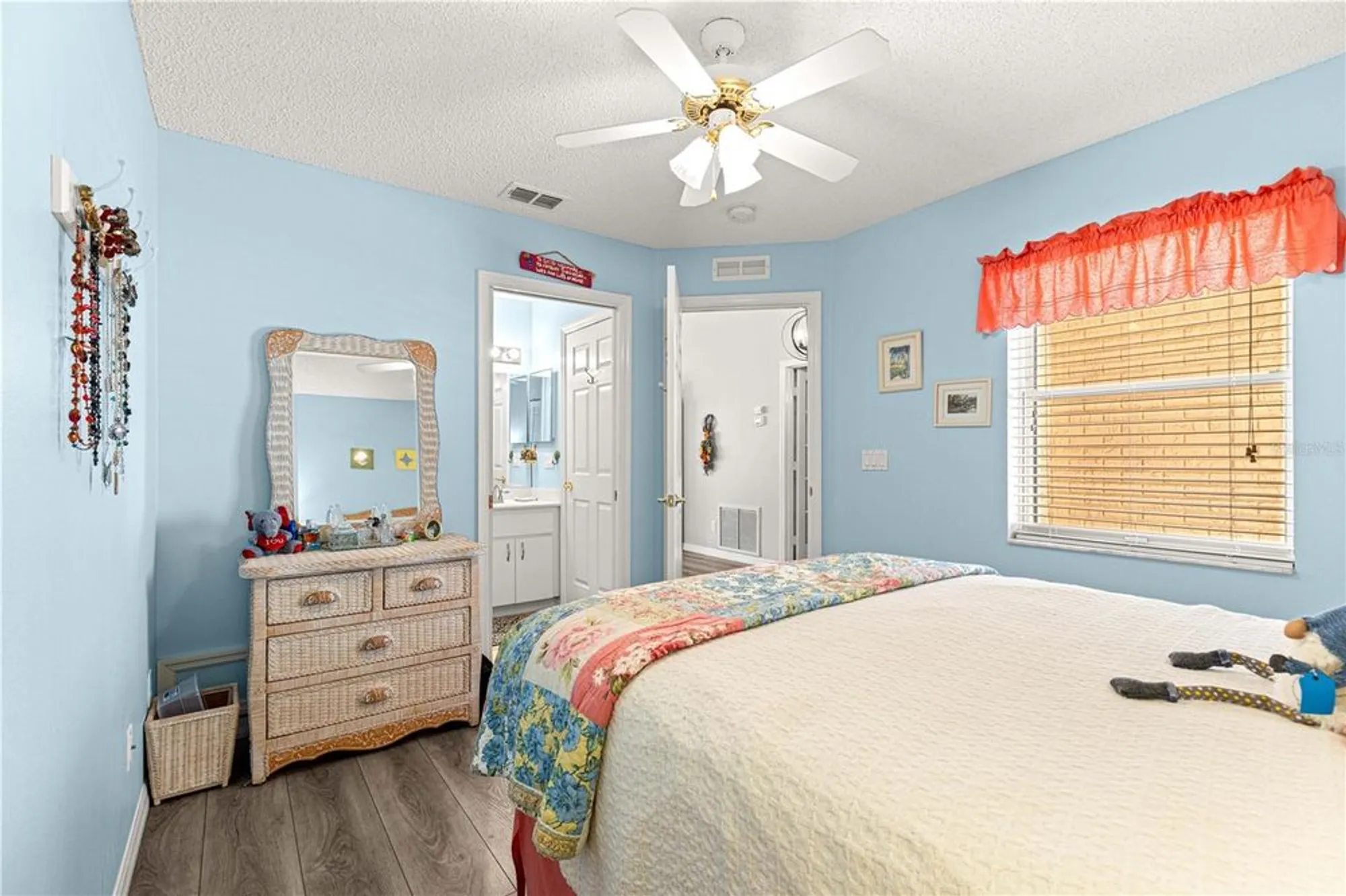 Property Slideshow image 15 of 46 | 9266 sw 91st cir, Ocala, FL, 34481