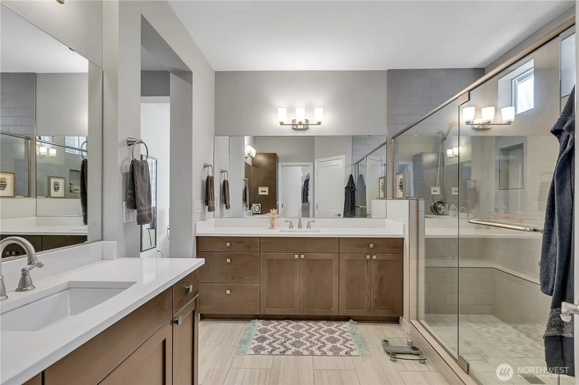 Property Slideshow image 9 of 32 | 18220 147th st, Bonney Lake, WA, 98391