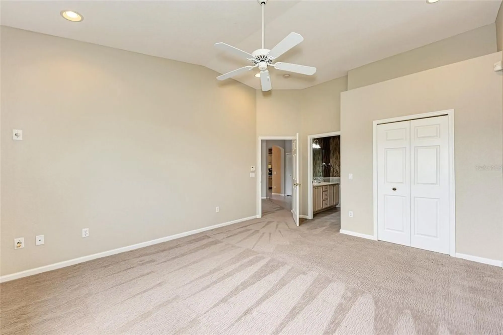 Property Slideshow image 31 of 78 | 3322 grand vista ct unit 203, Port Charlotte, FL, 33953