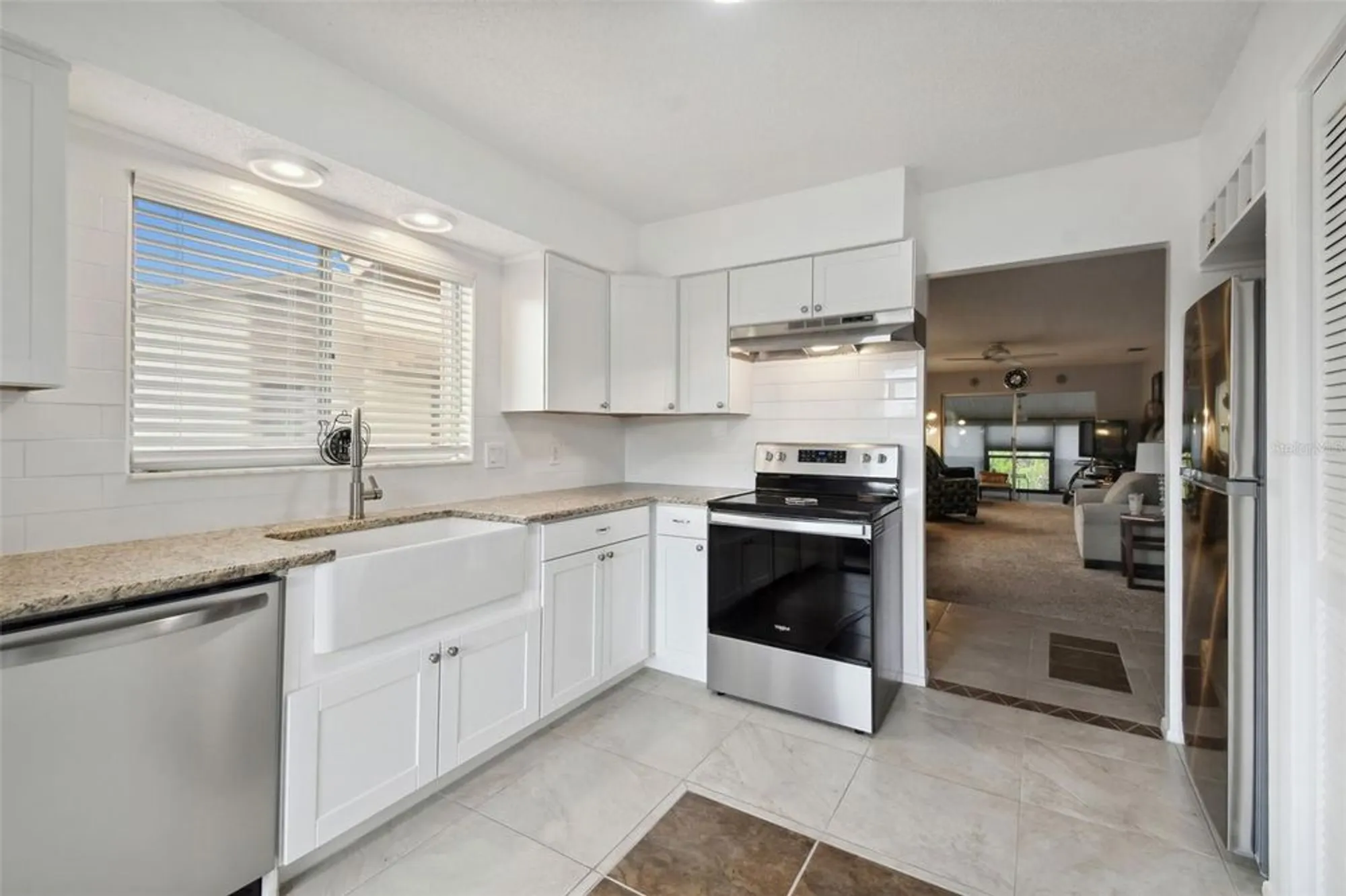 Property Slideshow image 12 of 46 | 4028 davit dr # 4028, New Port Richey, FL, 34652