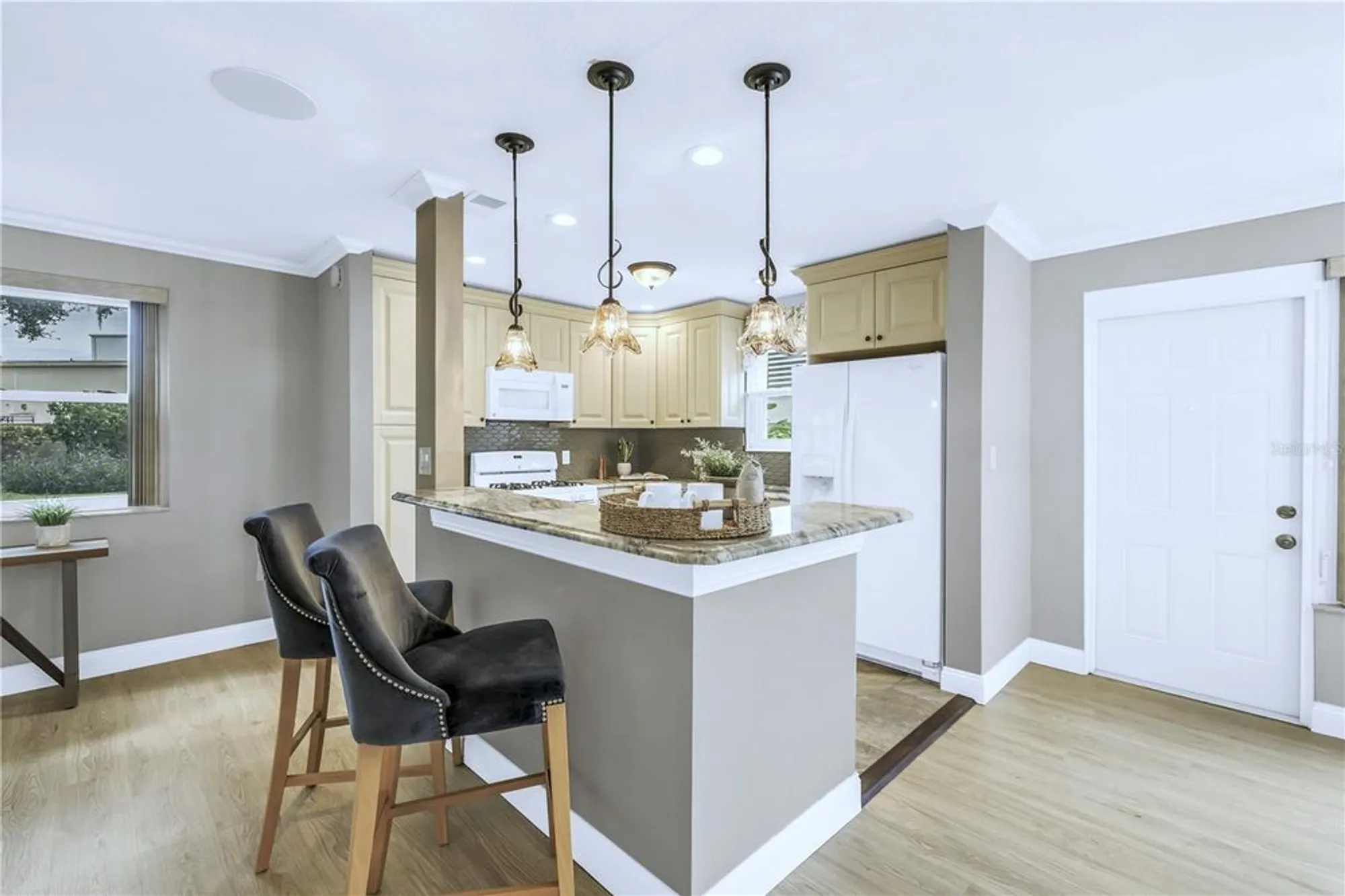 Property Slideshow image 17 of 33 | 5660 80th st n unit d108, St Petersburg, FL, 33709